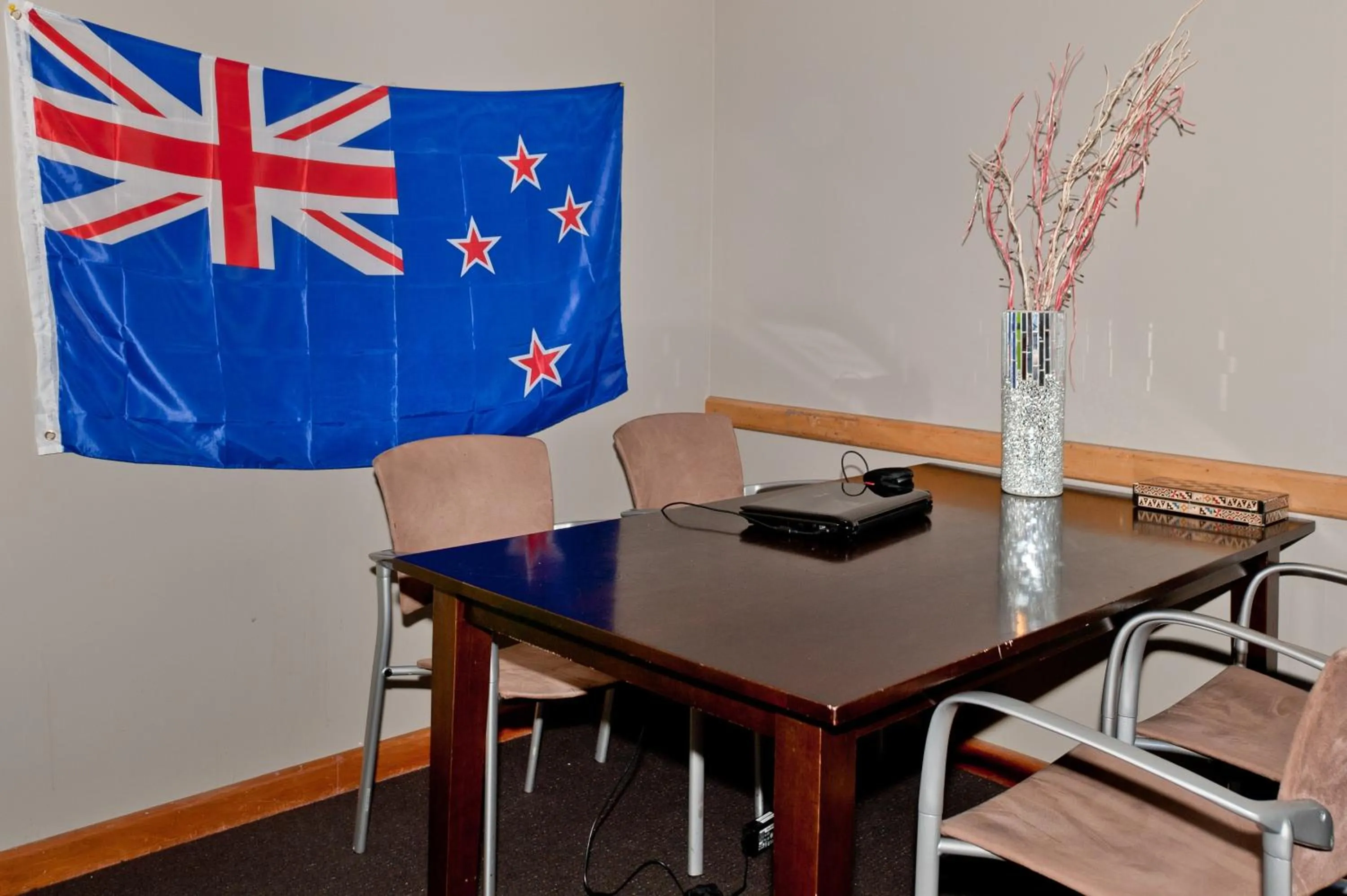 Communal lounge/ TV room in 85 on Bealey