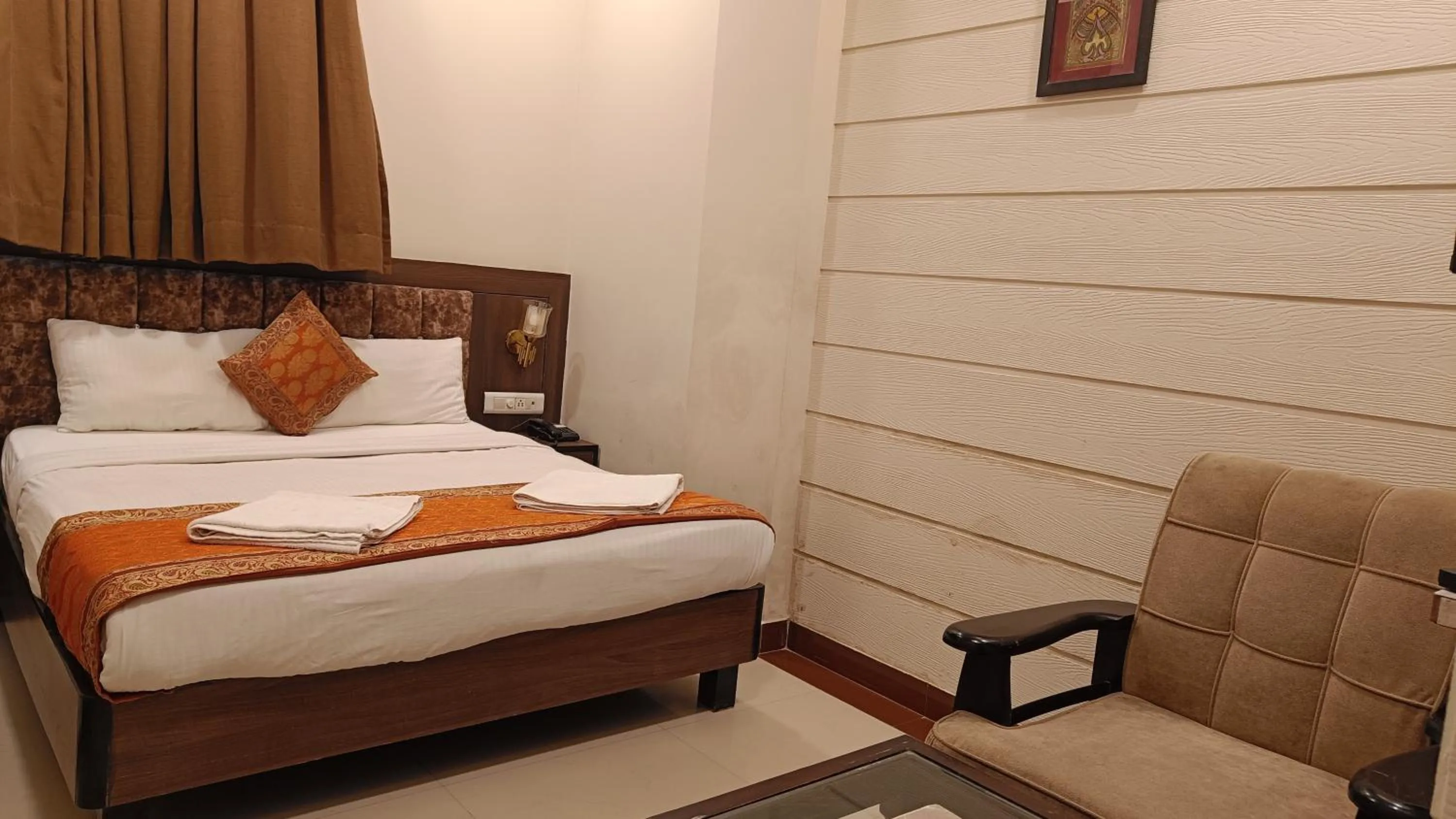 Bed in HVH Kashi Vishwanath - 400 meters from Kashi Vishwanath Temple & Ganga Aarti Ghat