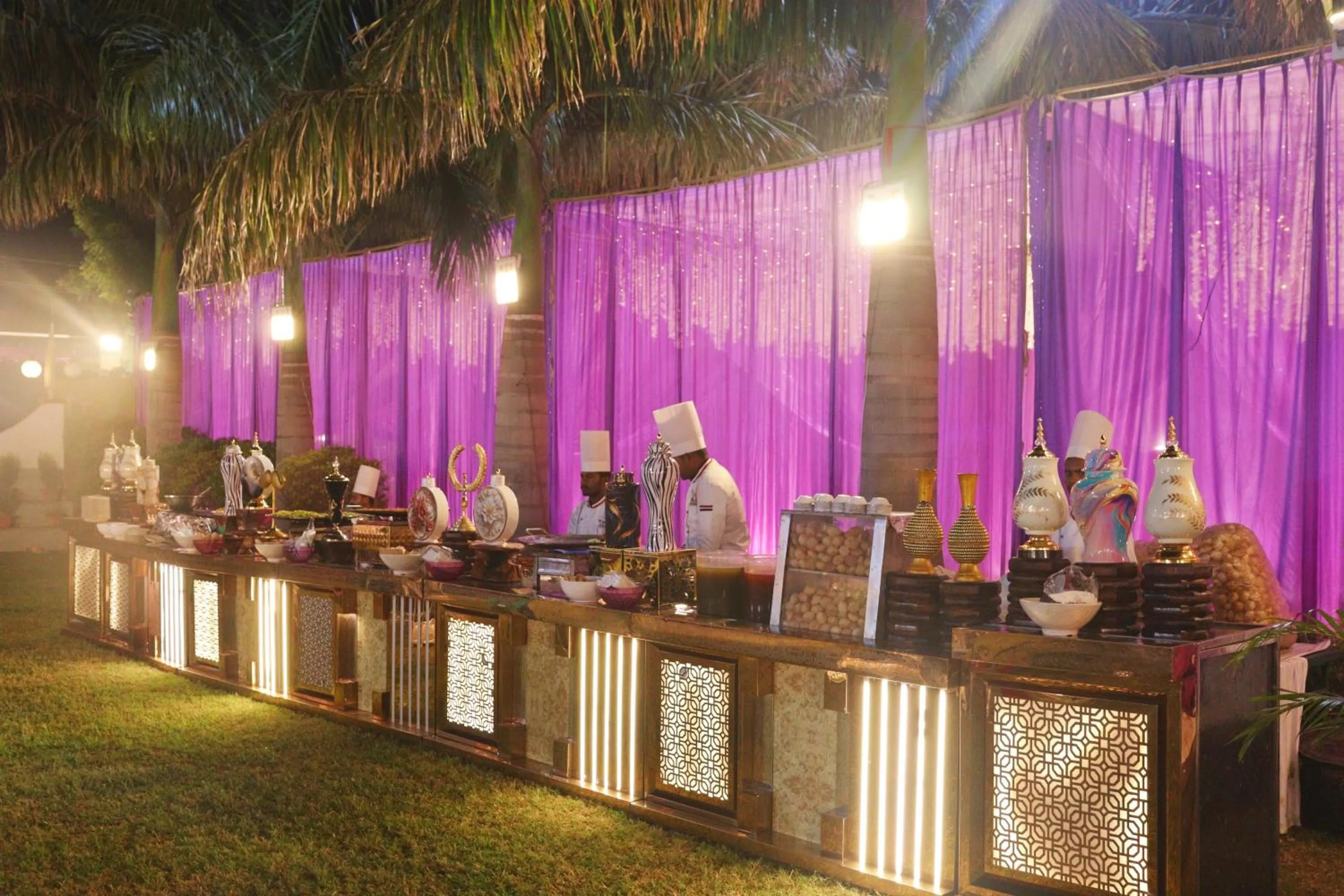 Night in The Retreat