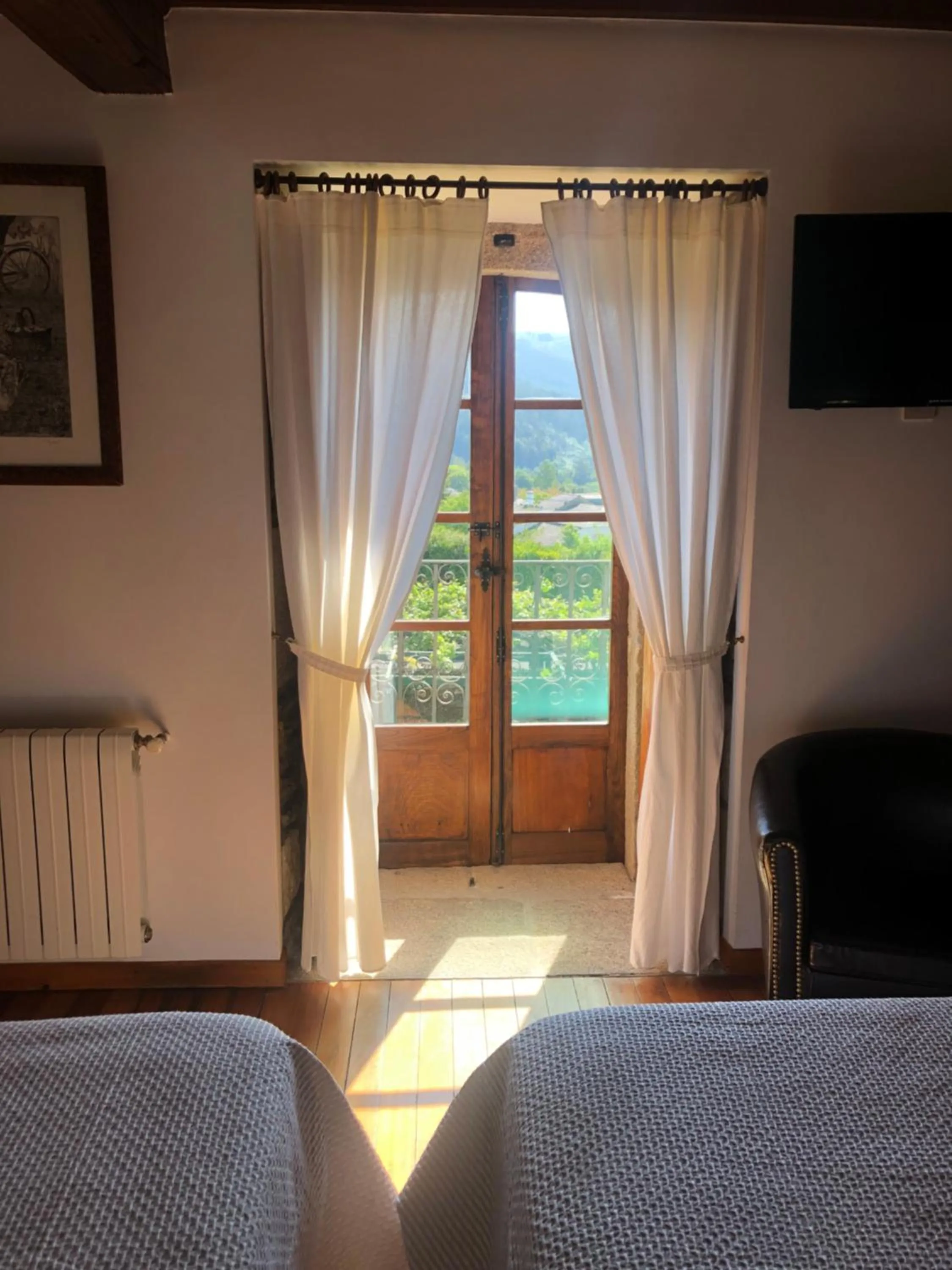 Mountain view, Bed in Pazo da Trave