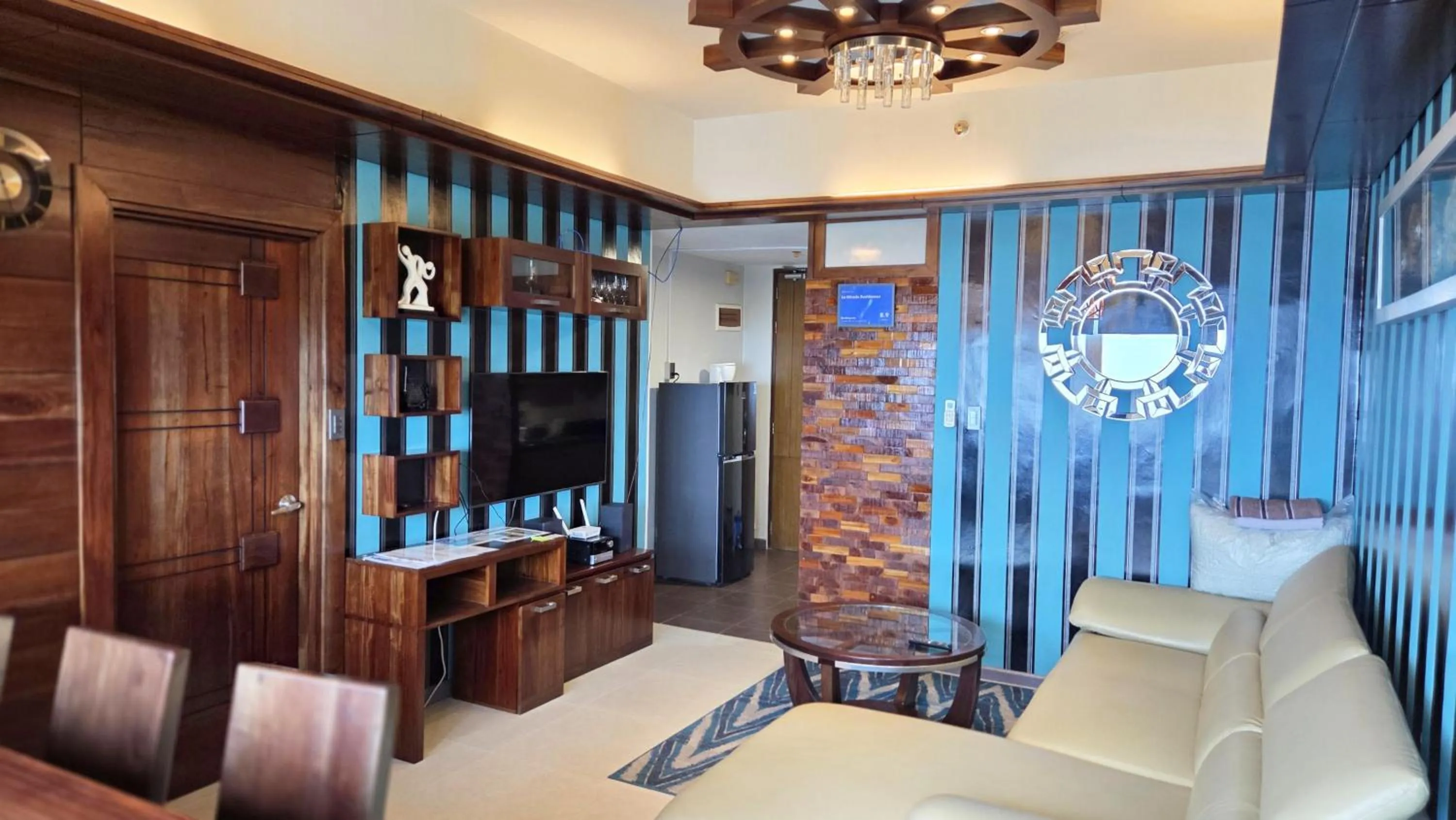 Living room in La Mirada Residences