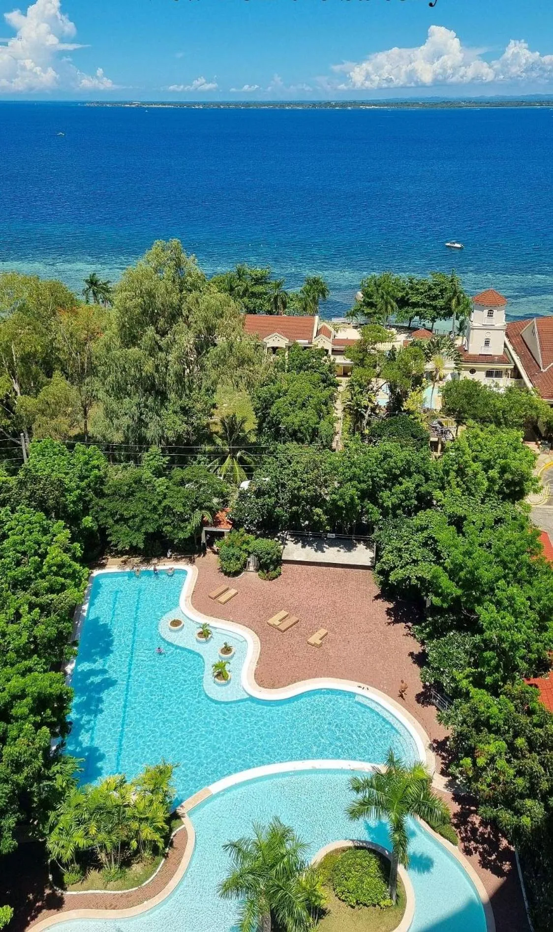 Property building in La Mirada Residences