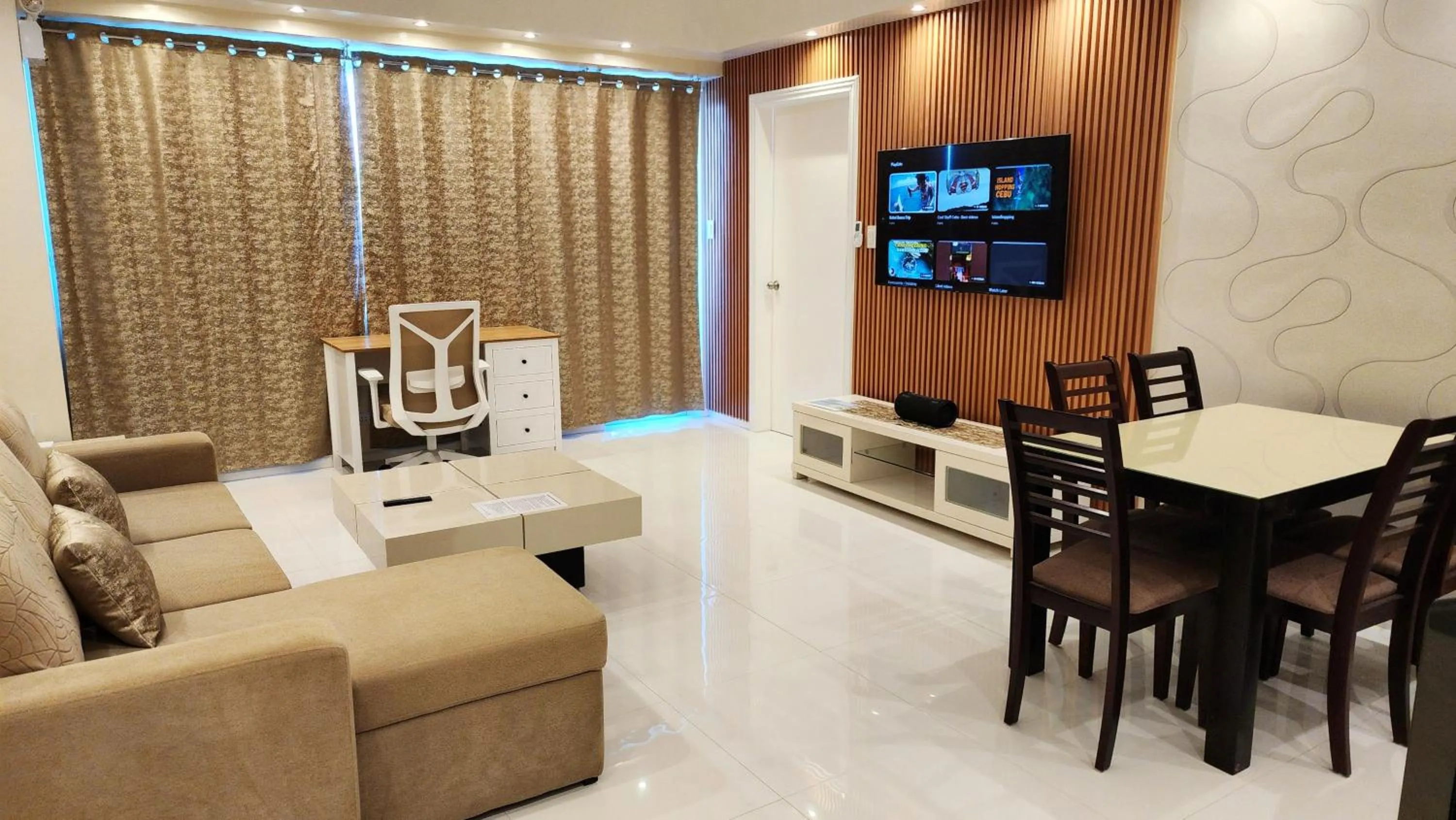 Living room in La Mirada Residences