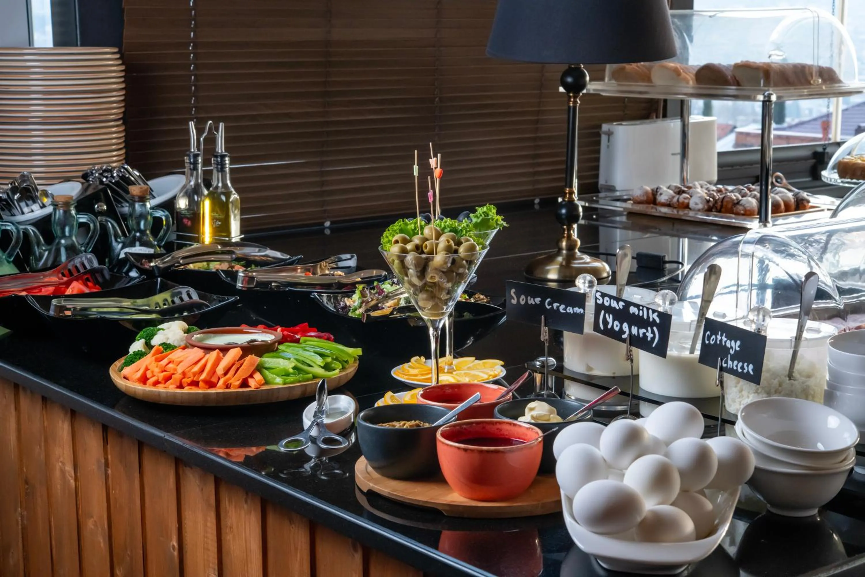 Breakfast in Urban Boutique Hotel