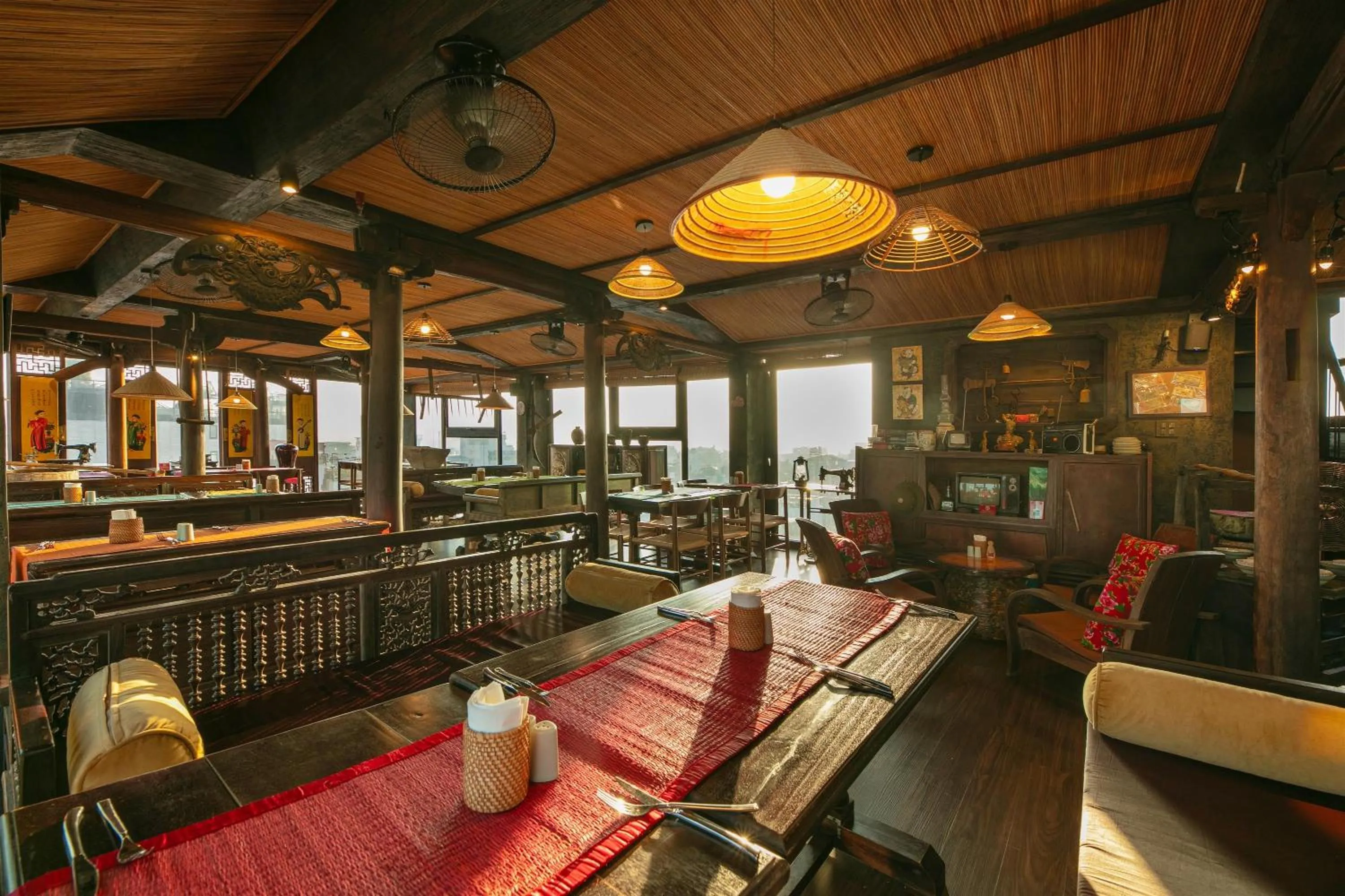 Restaurant/places to eat in Kecho Legacy Hotel Hanoi & Spa