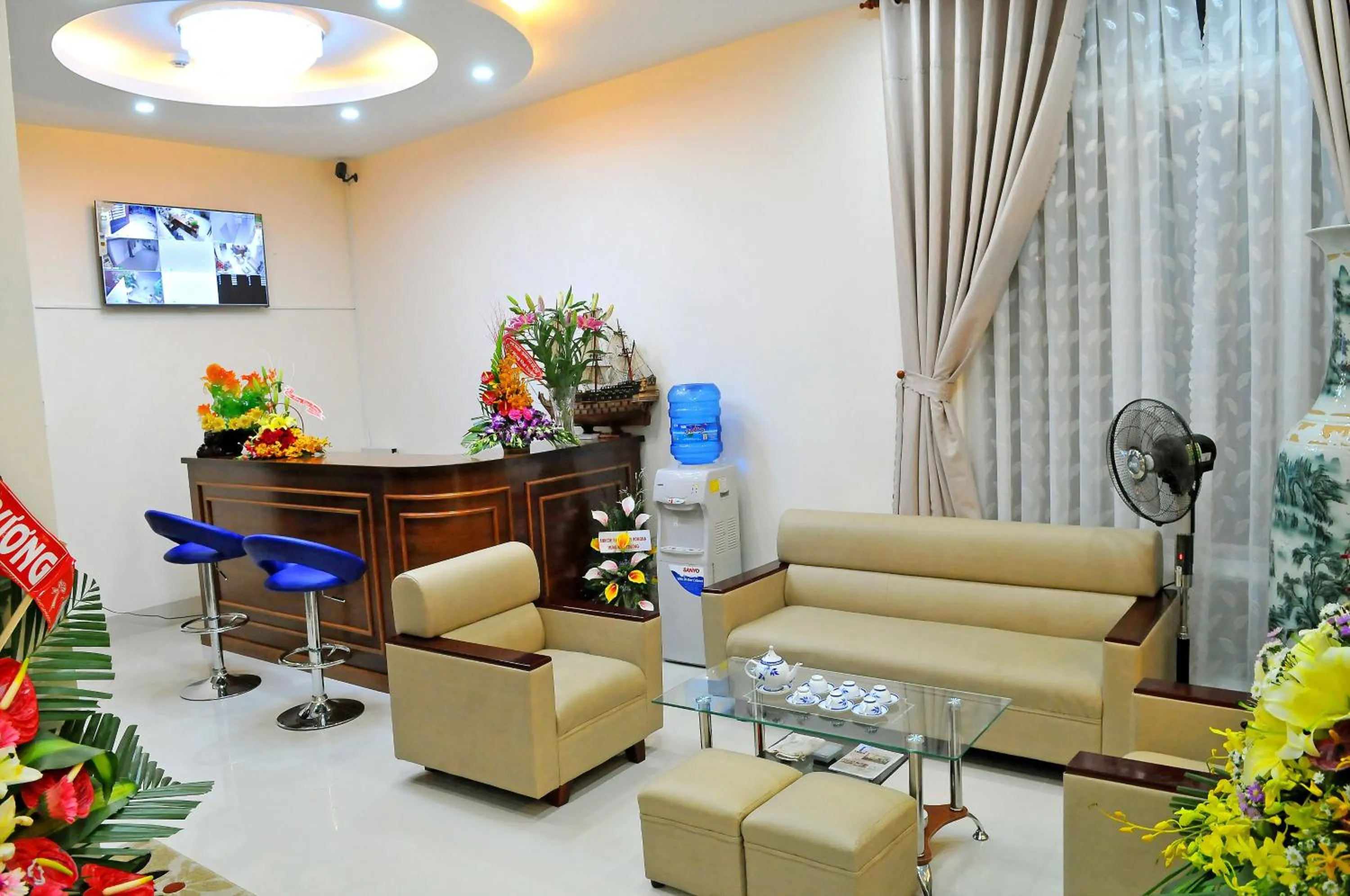 Lobby or reception in Lotus Apartment Hotel