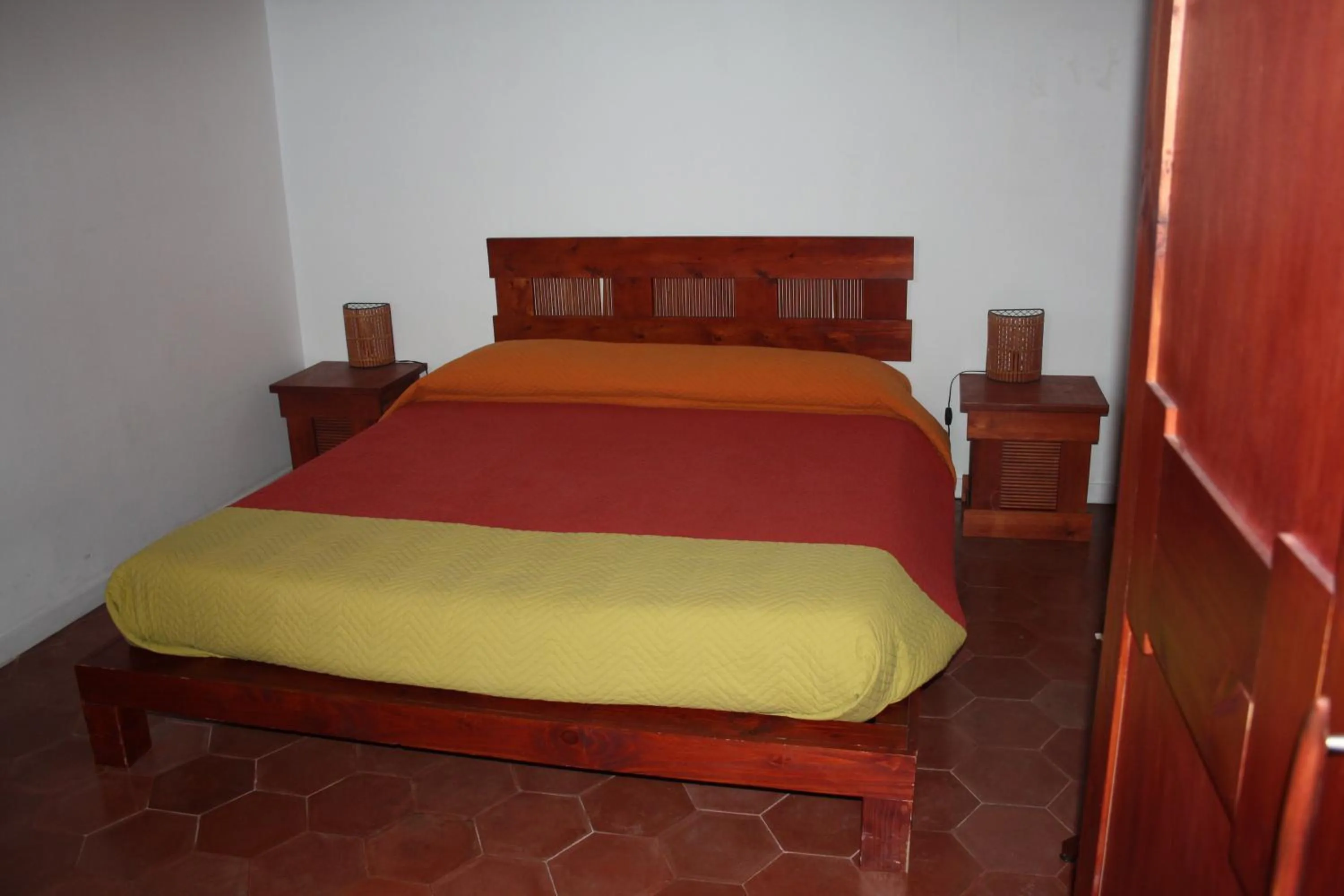 Decorative detail, Bed in La Chiave di Volta