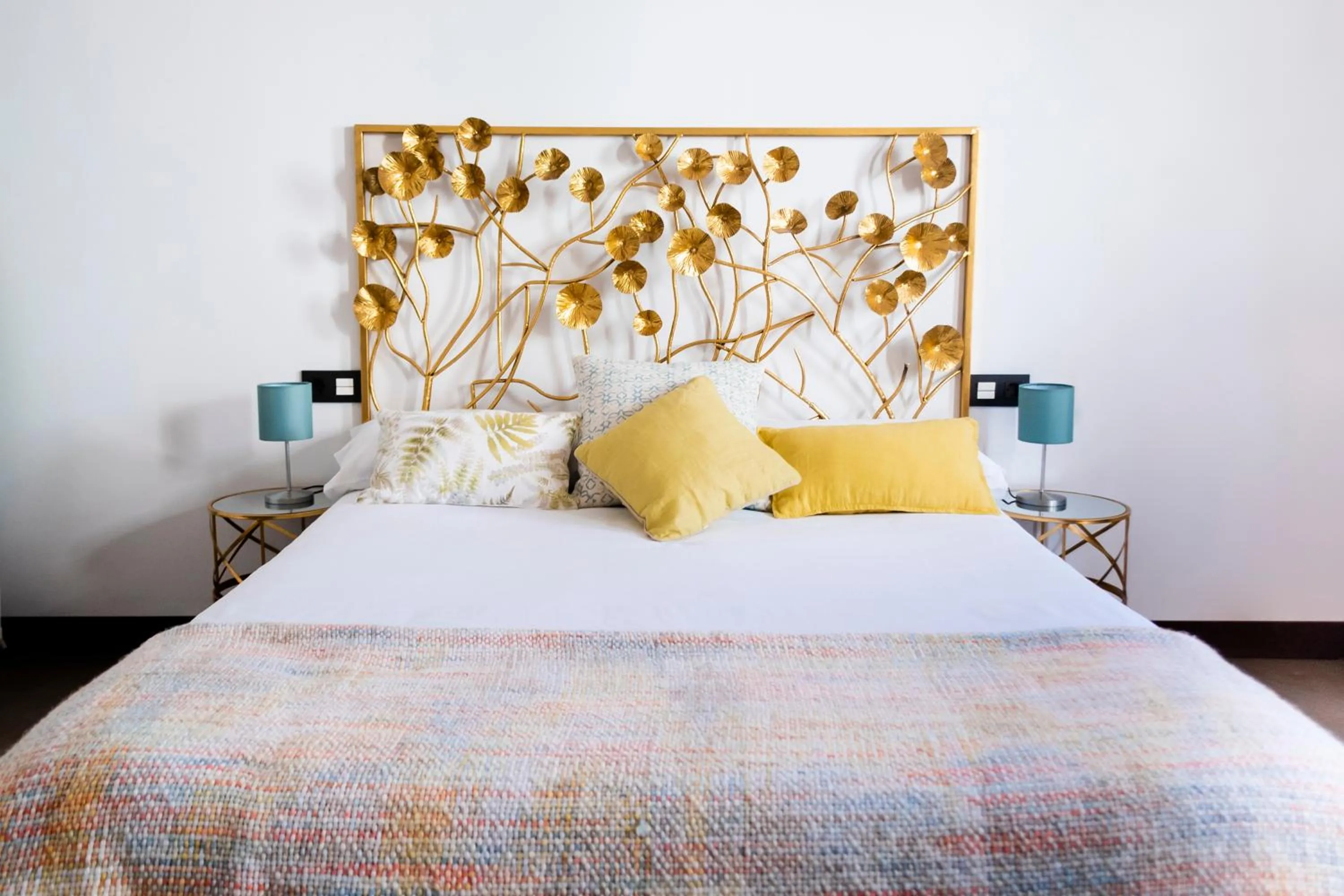 Bed in El Charco Suites