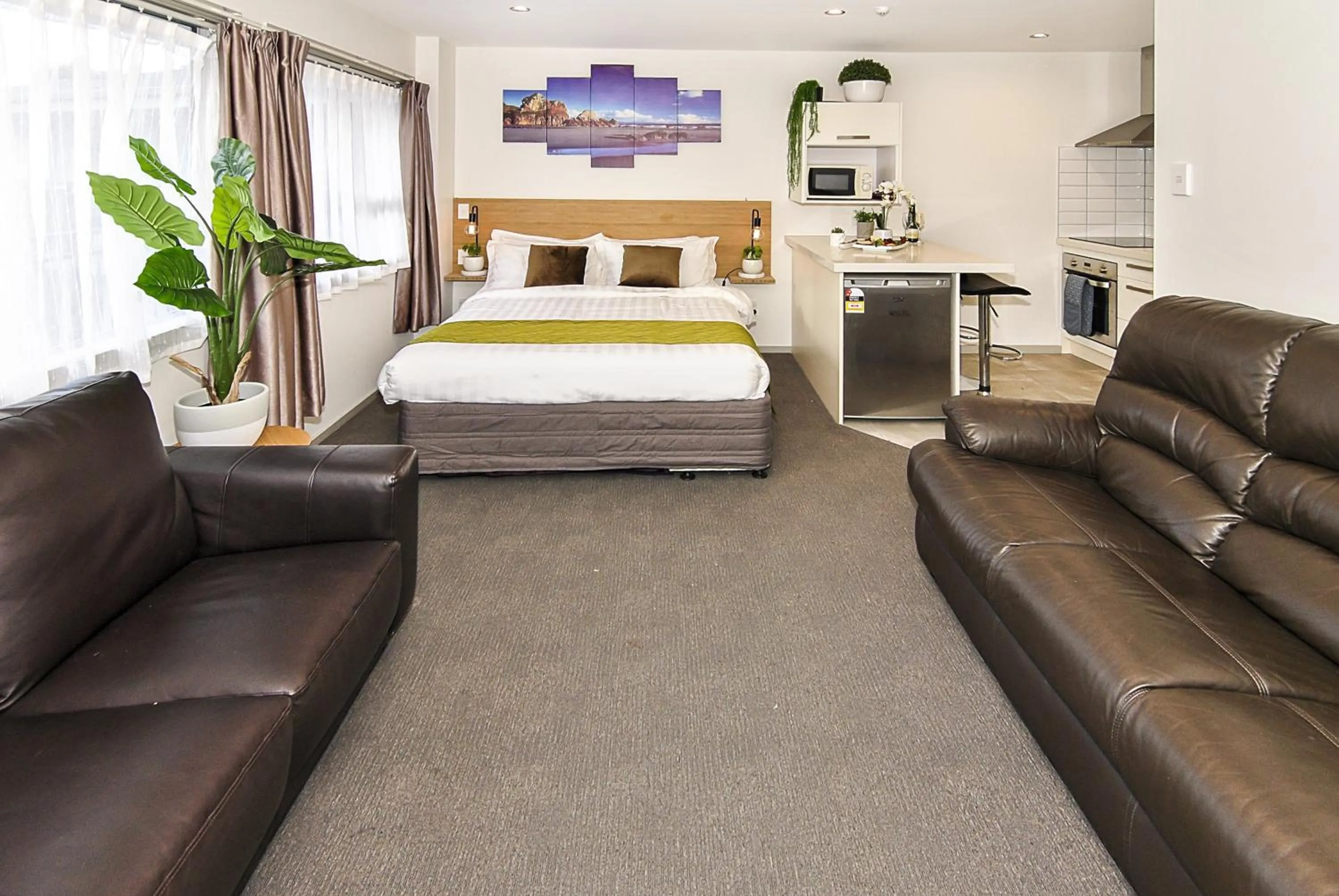 Bed in Newlands Court Motel