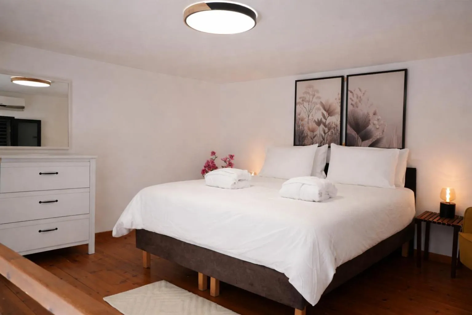 Bed in One Apartments TLV