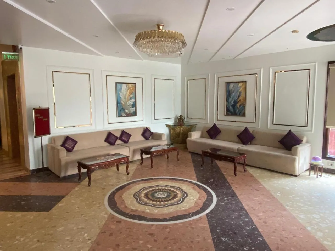 Lobby or reception in HotelMaple Ridge