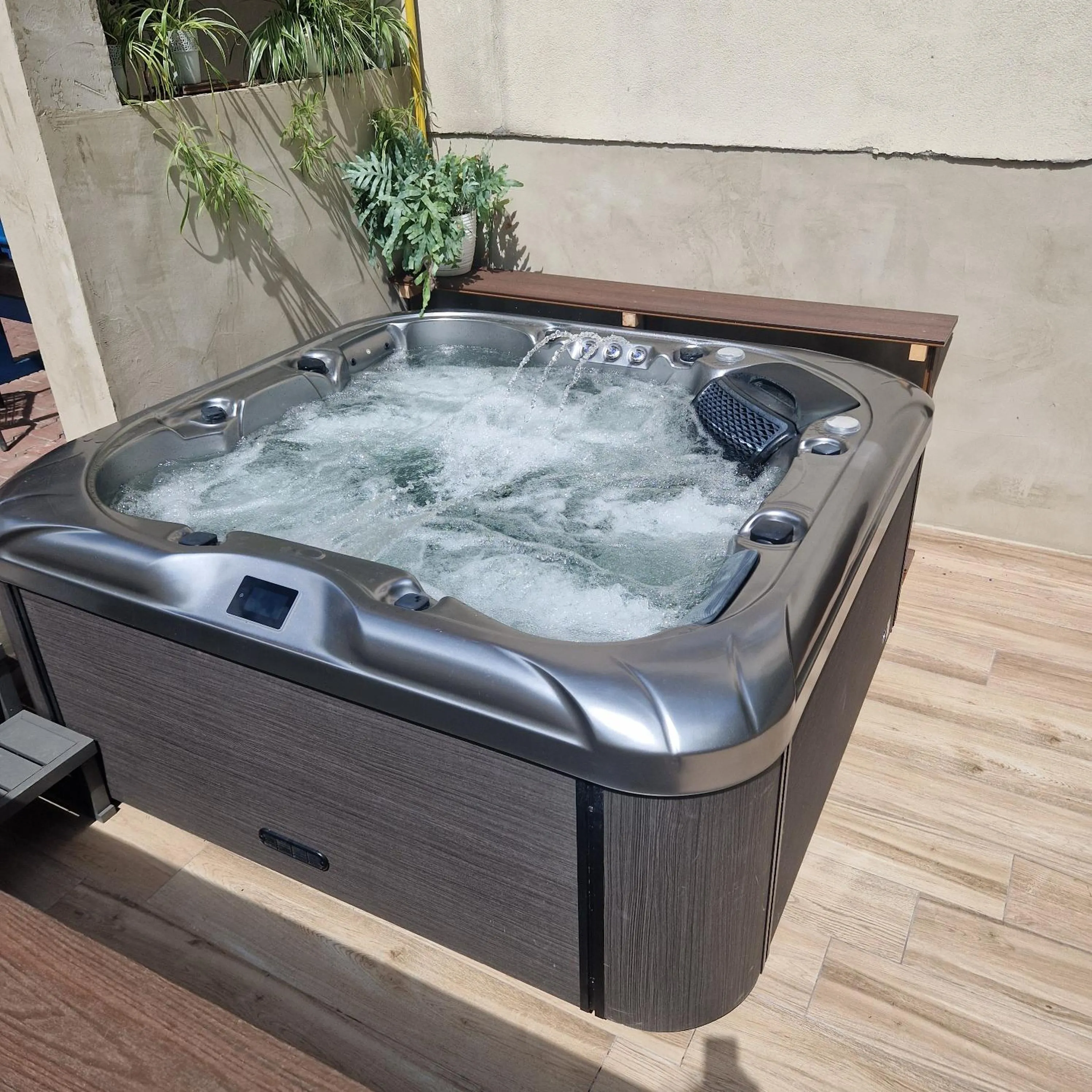 Hot Tub in Willa Weronika