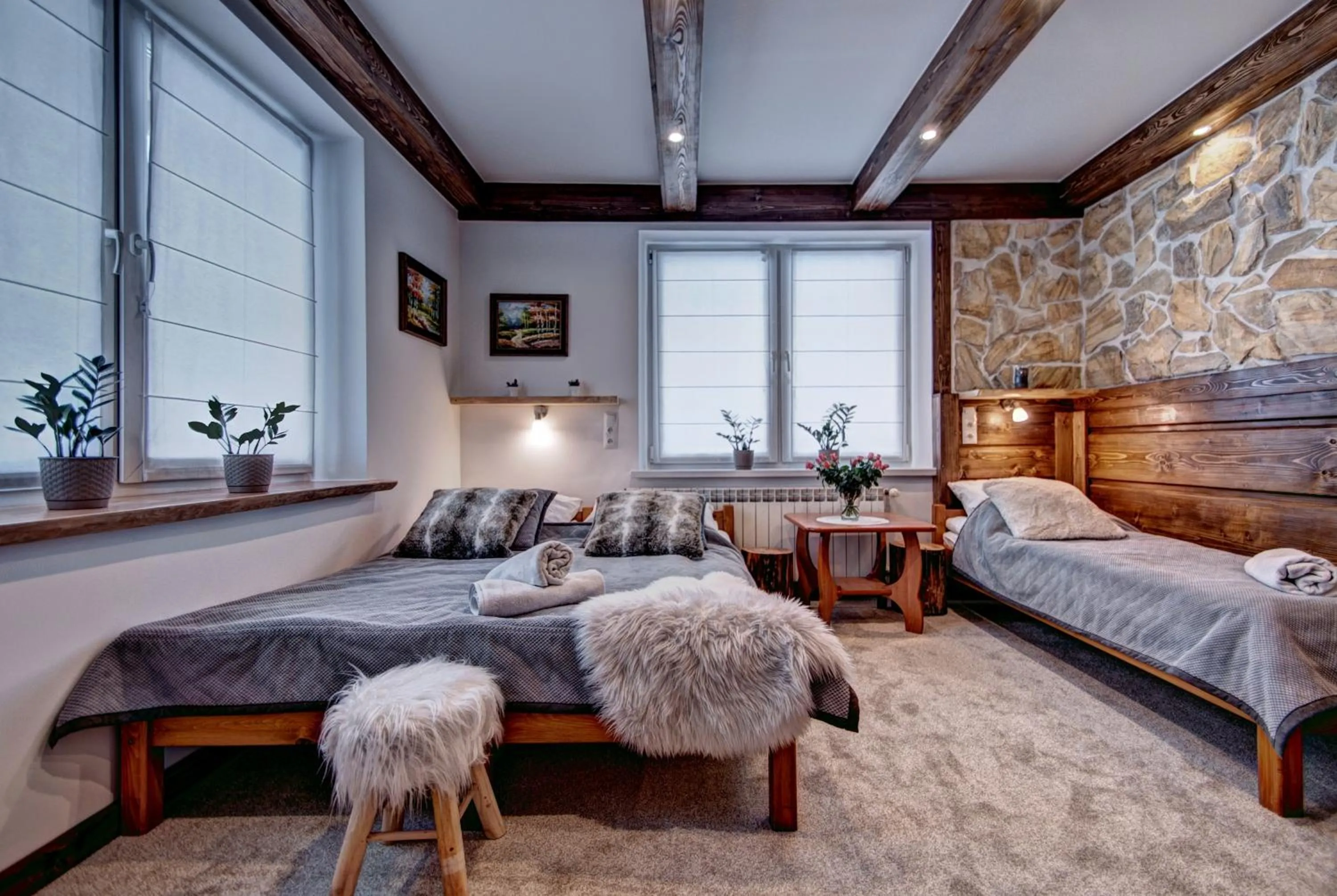 Photo of the whole room, Bed in Willa Weronika