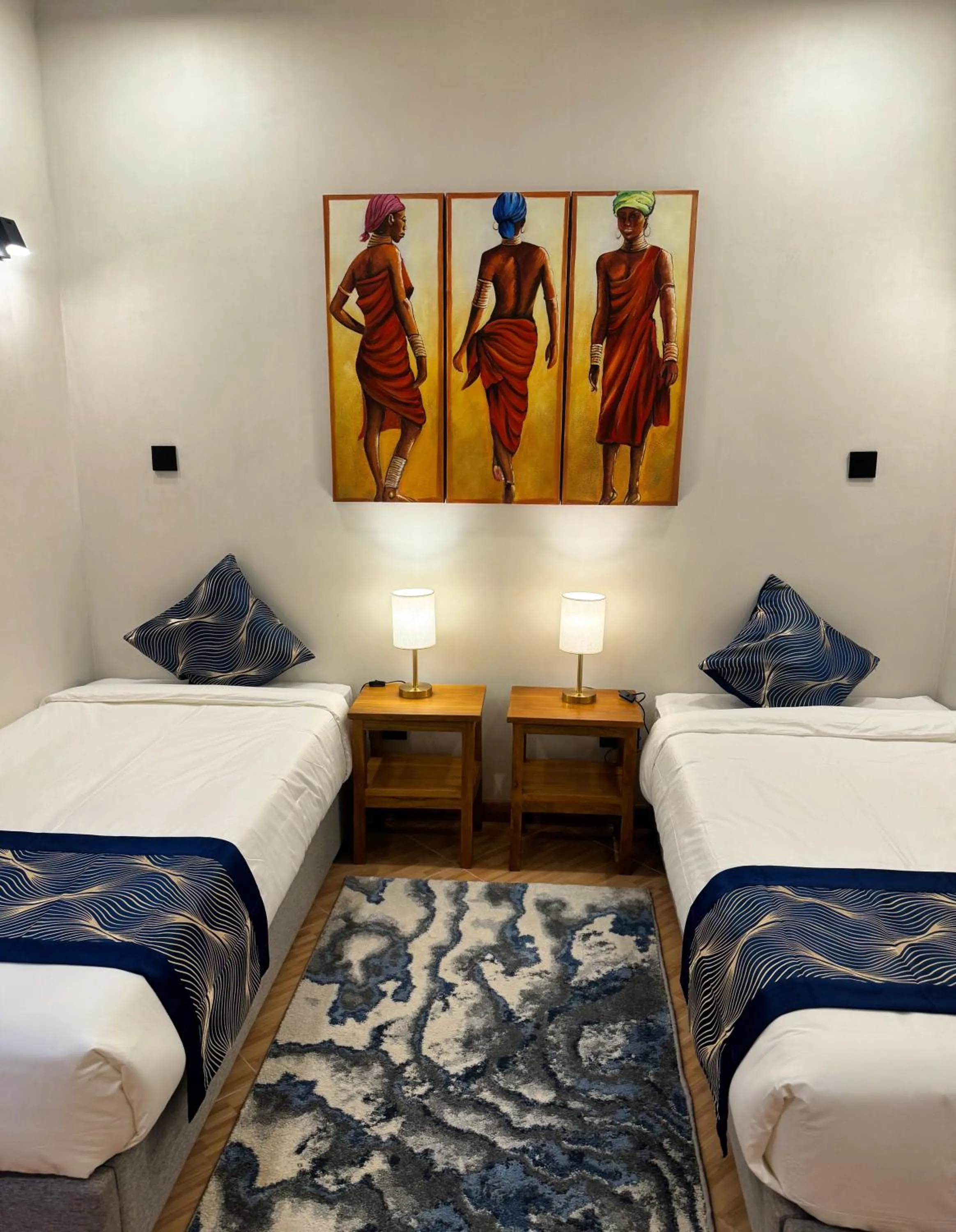 Property building, Bed in Moshono Hillside