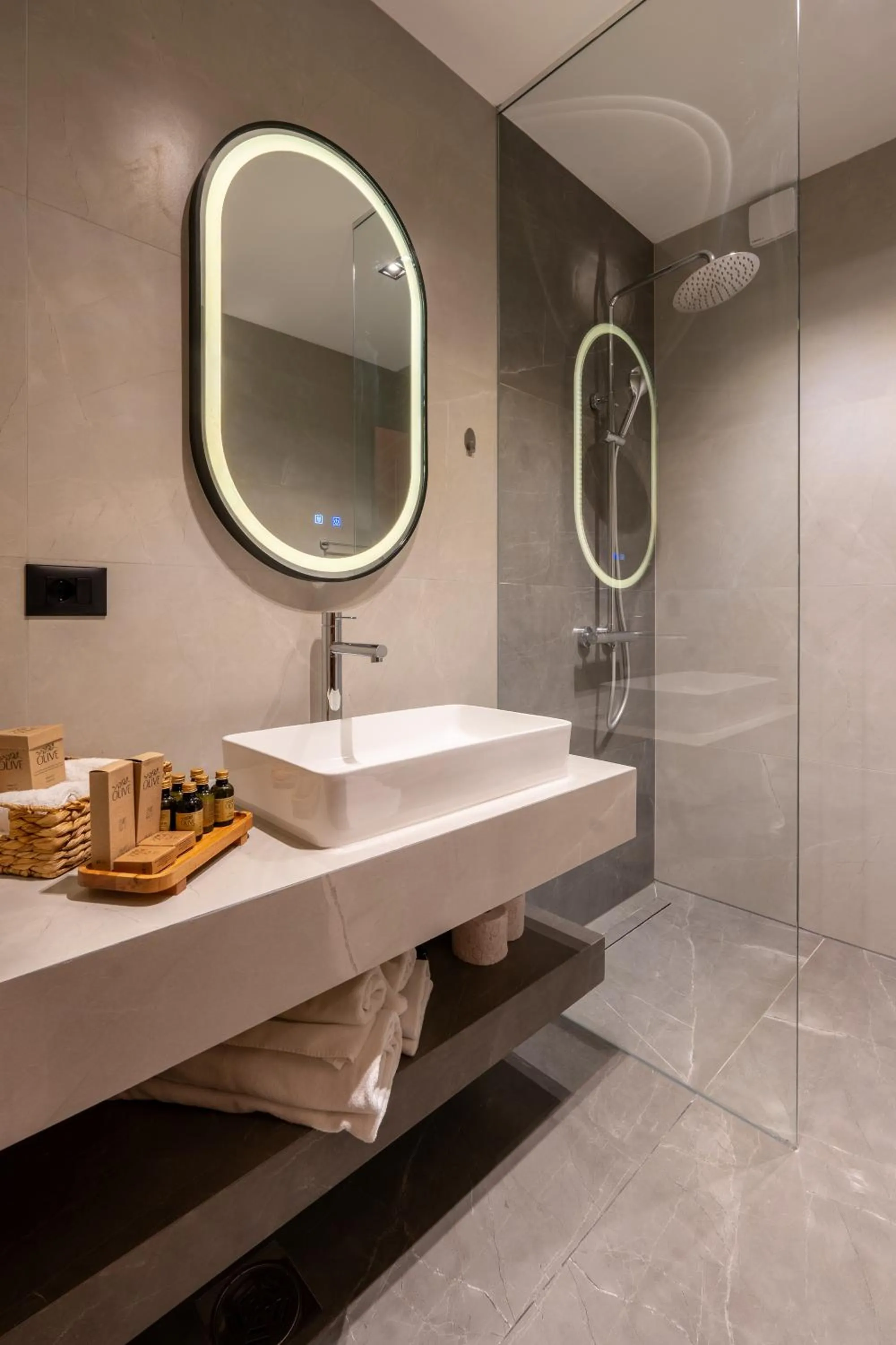 Shower in Ruby Hotel Prishtina