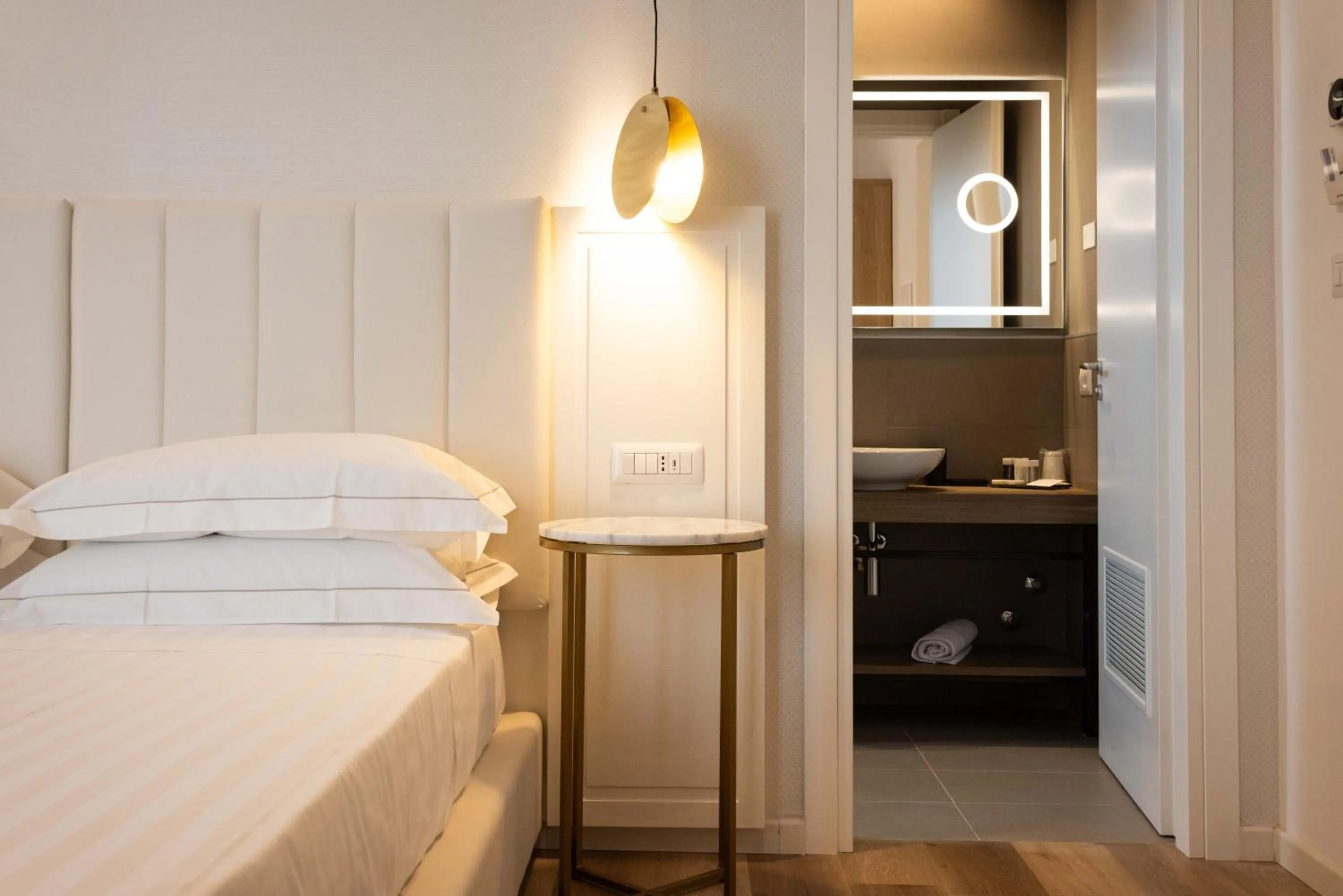 Bed in Mondello Glam Hotel & Terrace