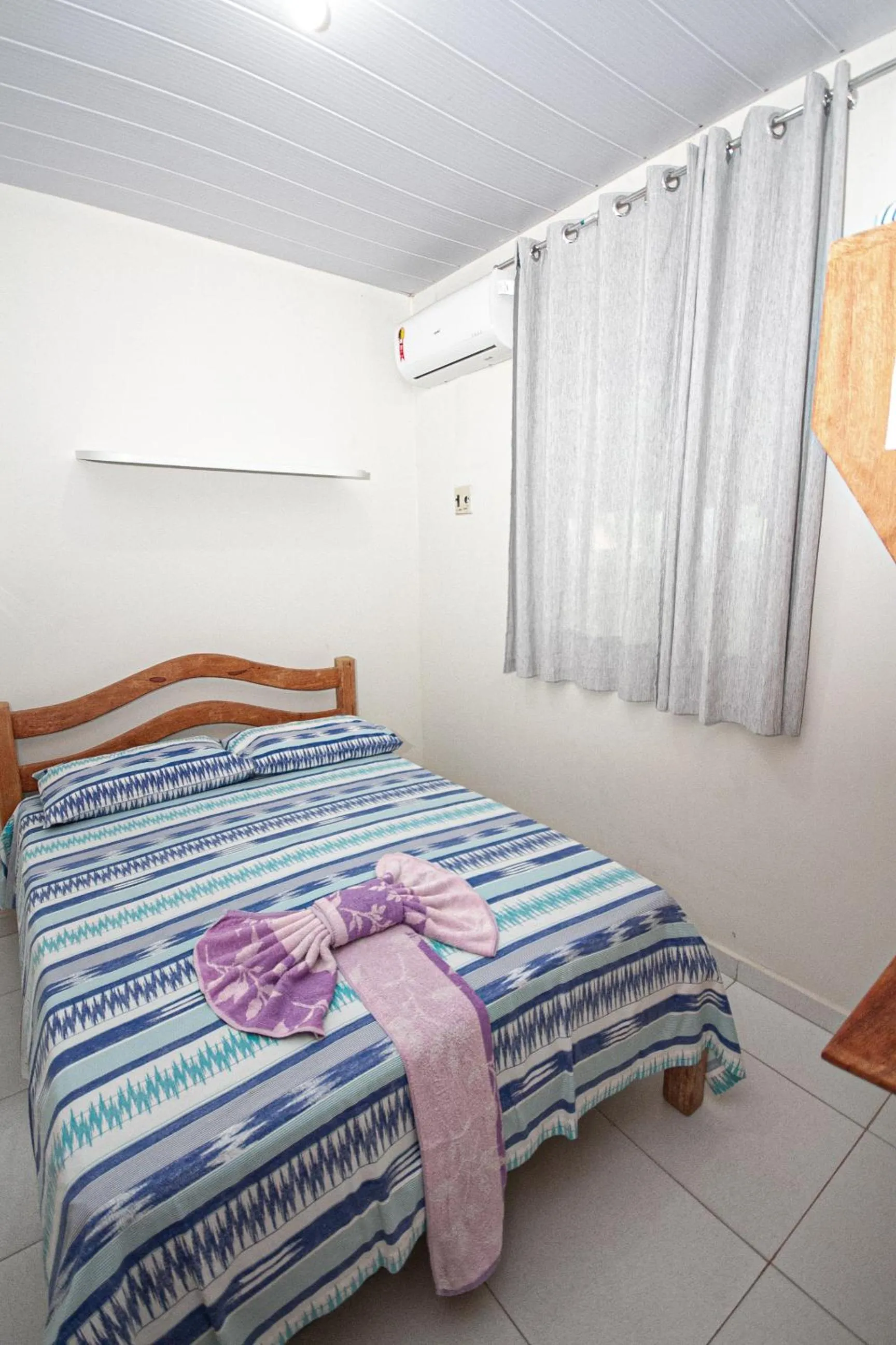 Photo of the whole room, Bed in Pousada Santa Fé