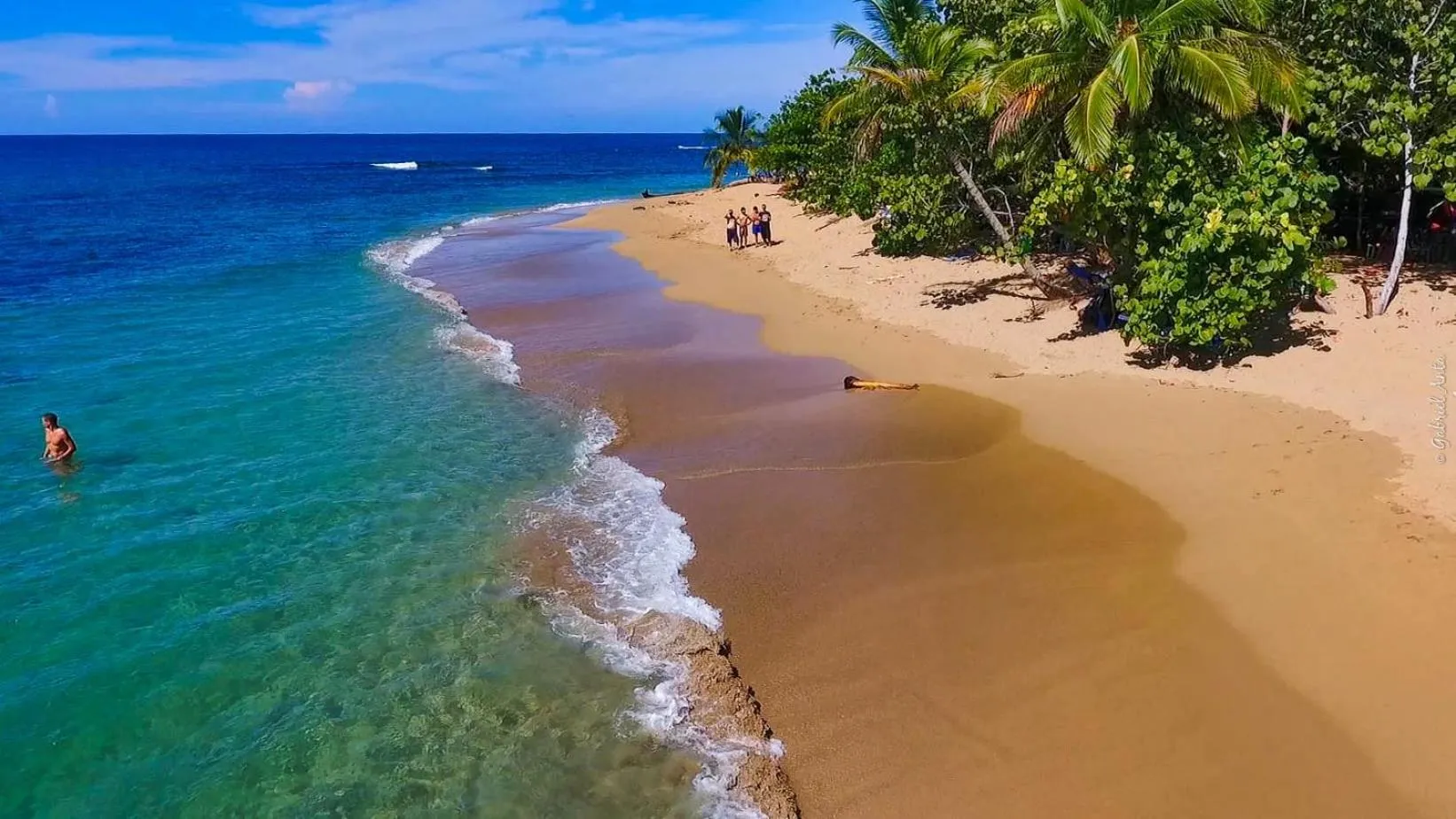 Beach in Hotel Casa Merlin