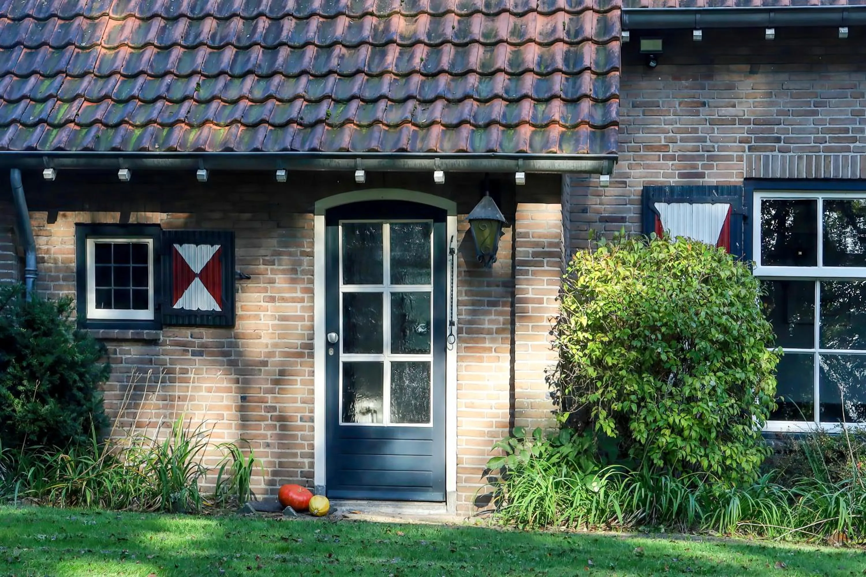 Facade/entrance in Natuurpoort van Loon