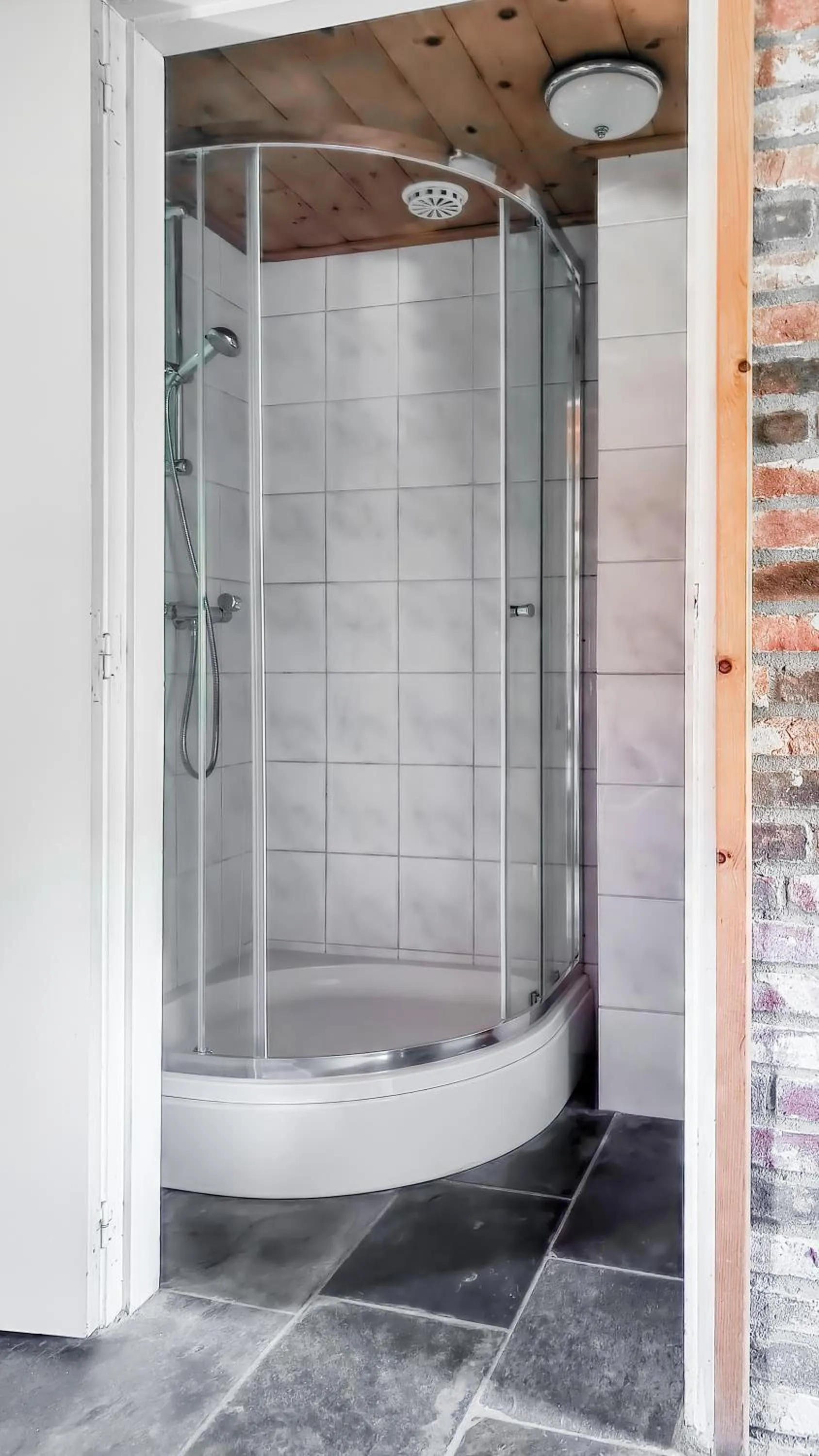 Shower in Natuurpoort van Loon