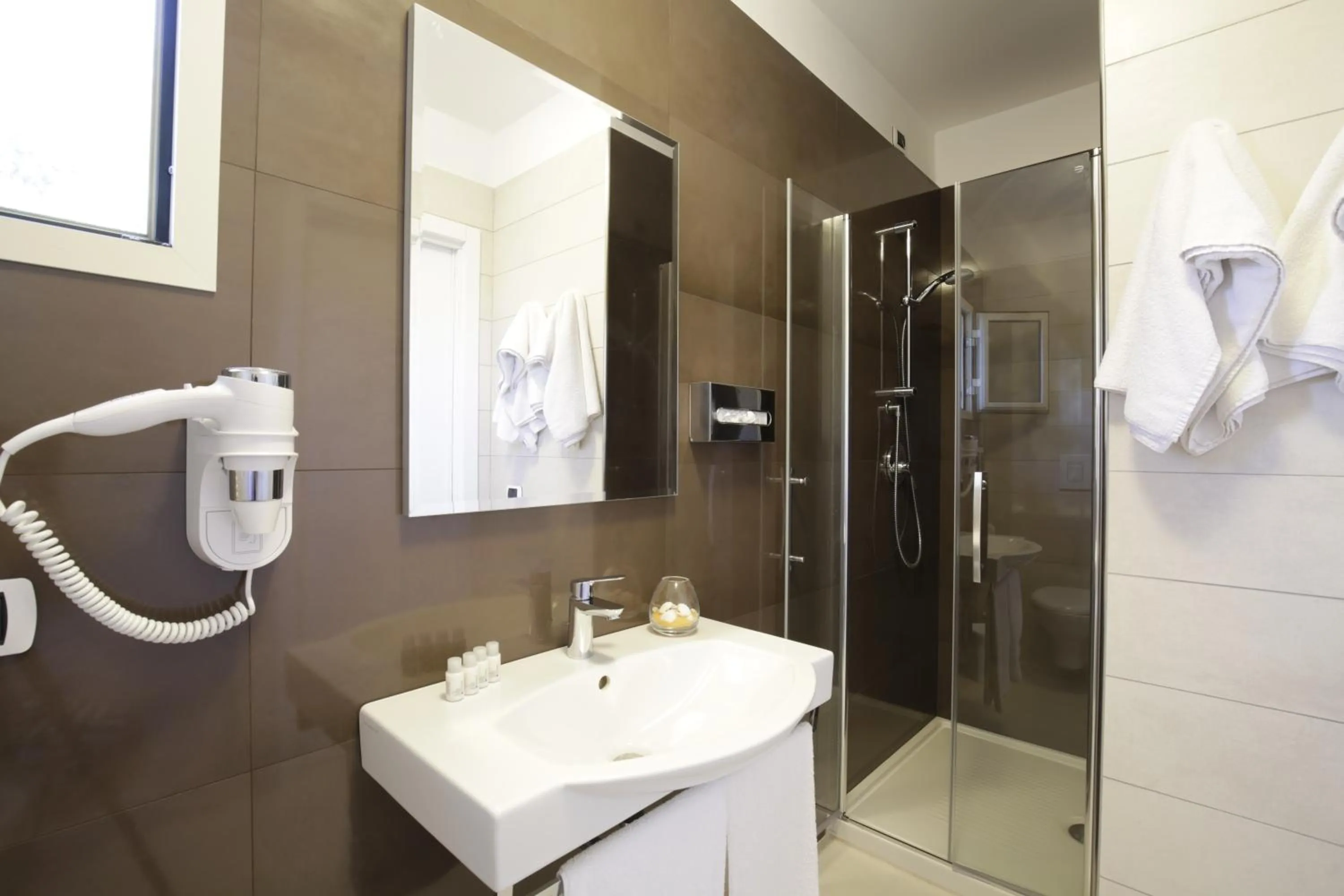 Bathroom in Garden Hotel Ripa