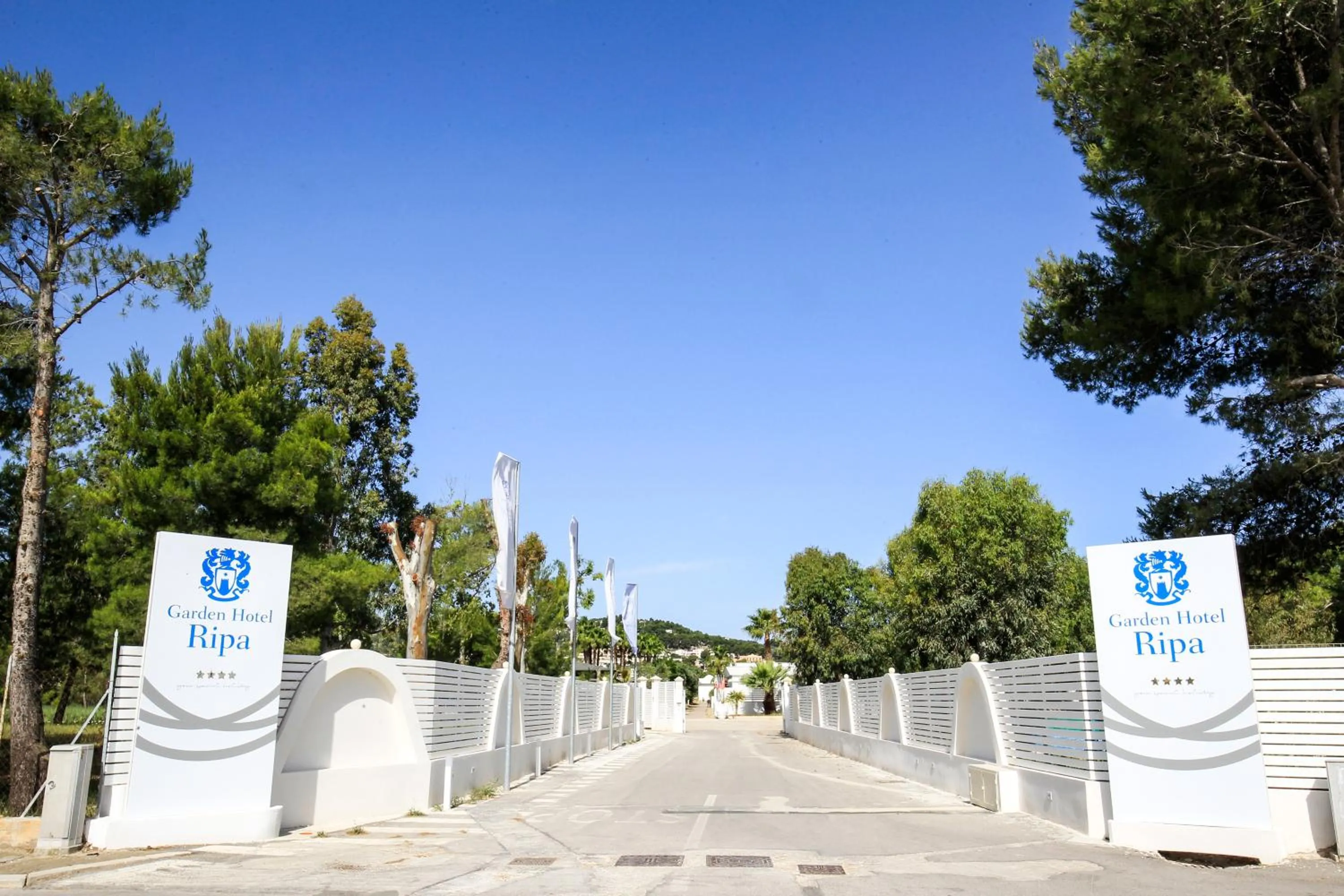 Facade/entrance in Garden Hotel Ripa