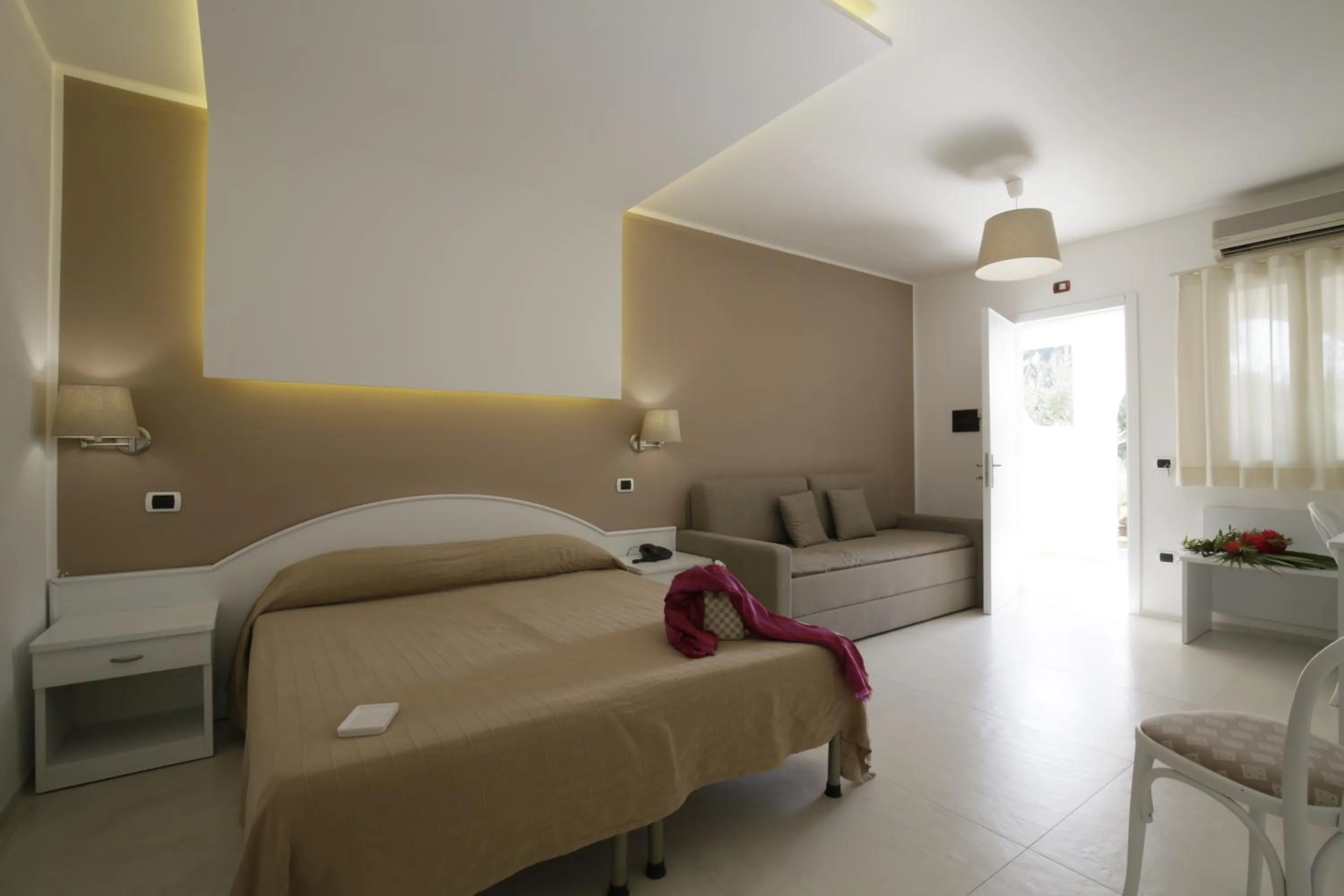 Photo of the whole room in Garden Hotel Ripa