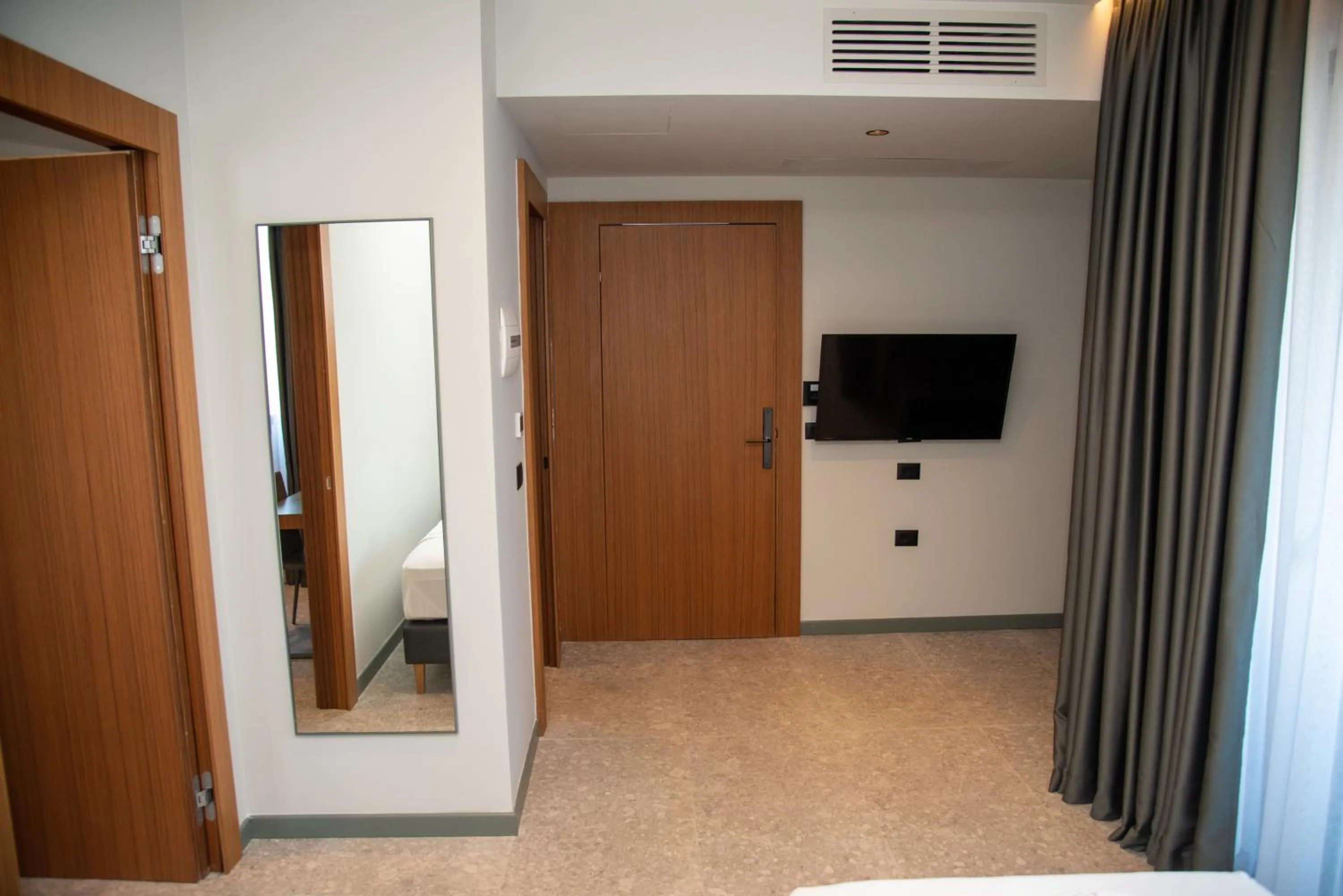 Communal lounge/ TV room in Adria Palace