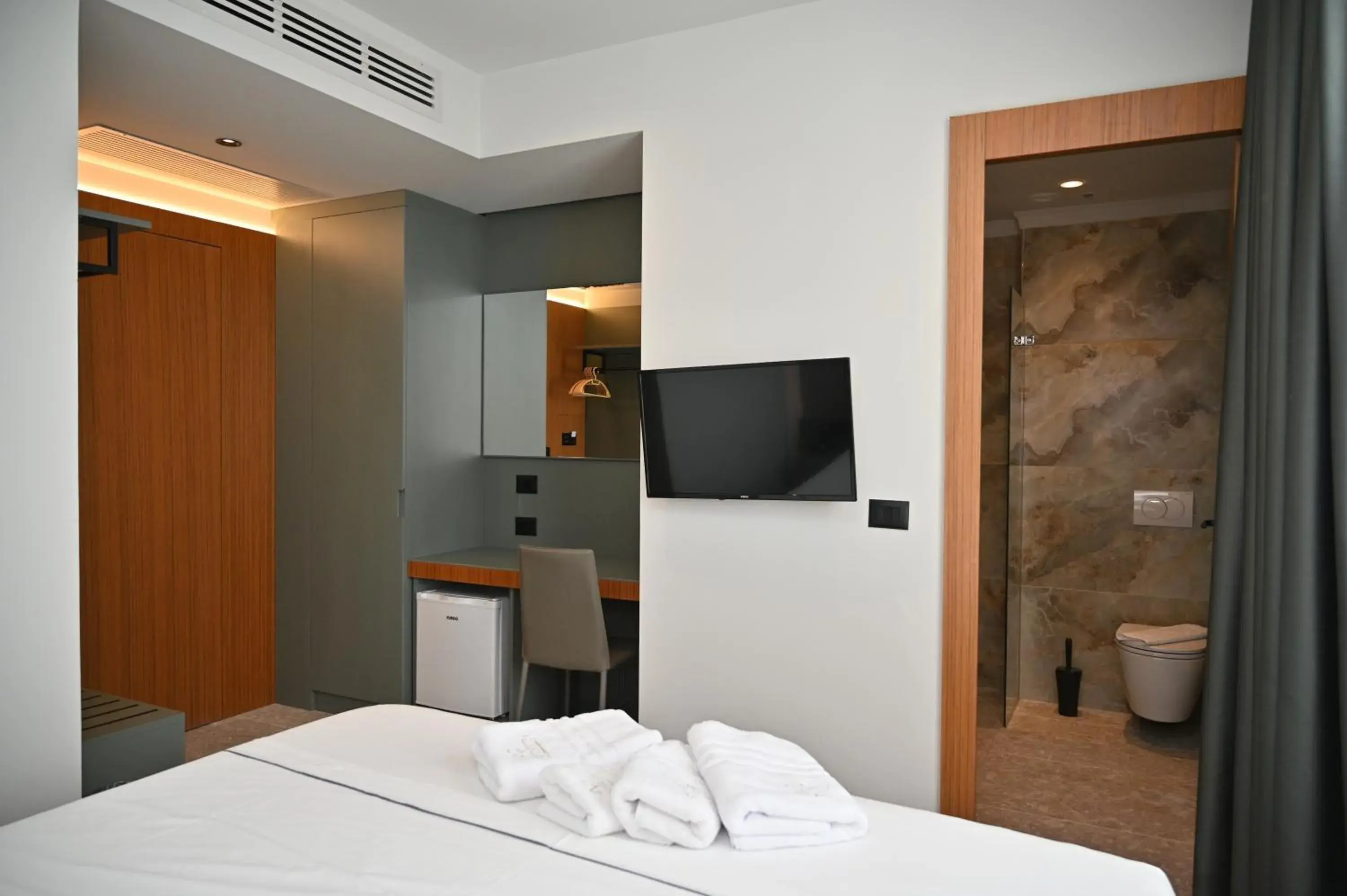 Standard Double Room in Adria Palace Standard Double Room in Adria Palace