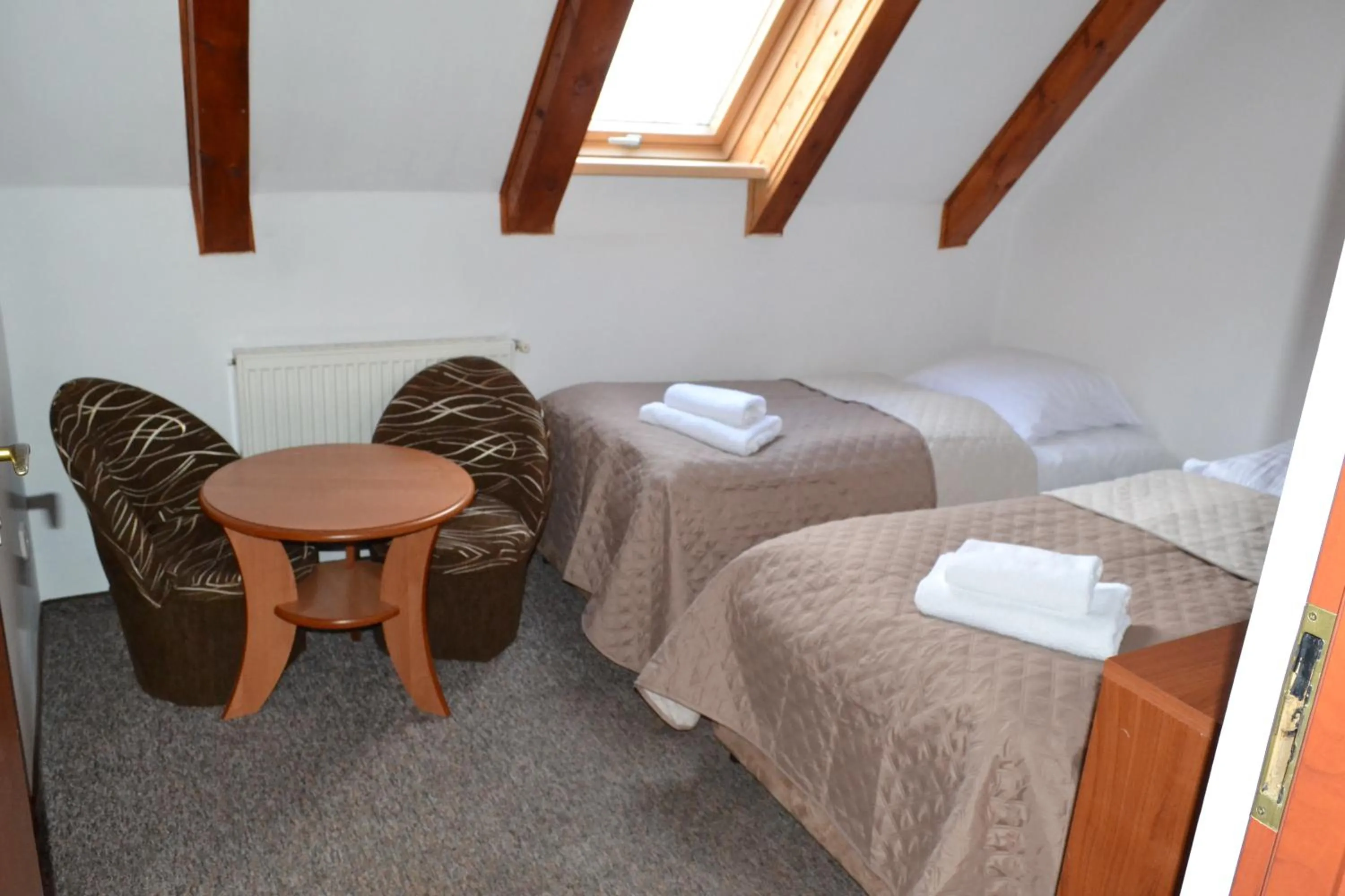 Bed in Zajazd Pod Skarpą