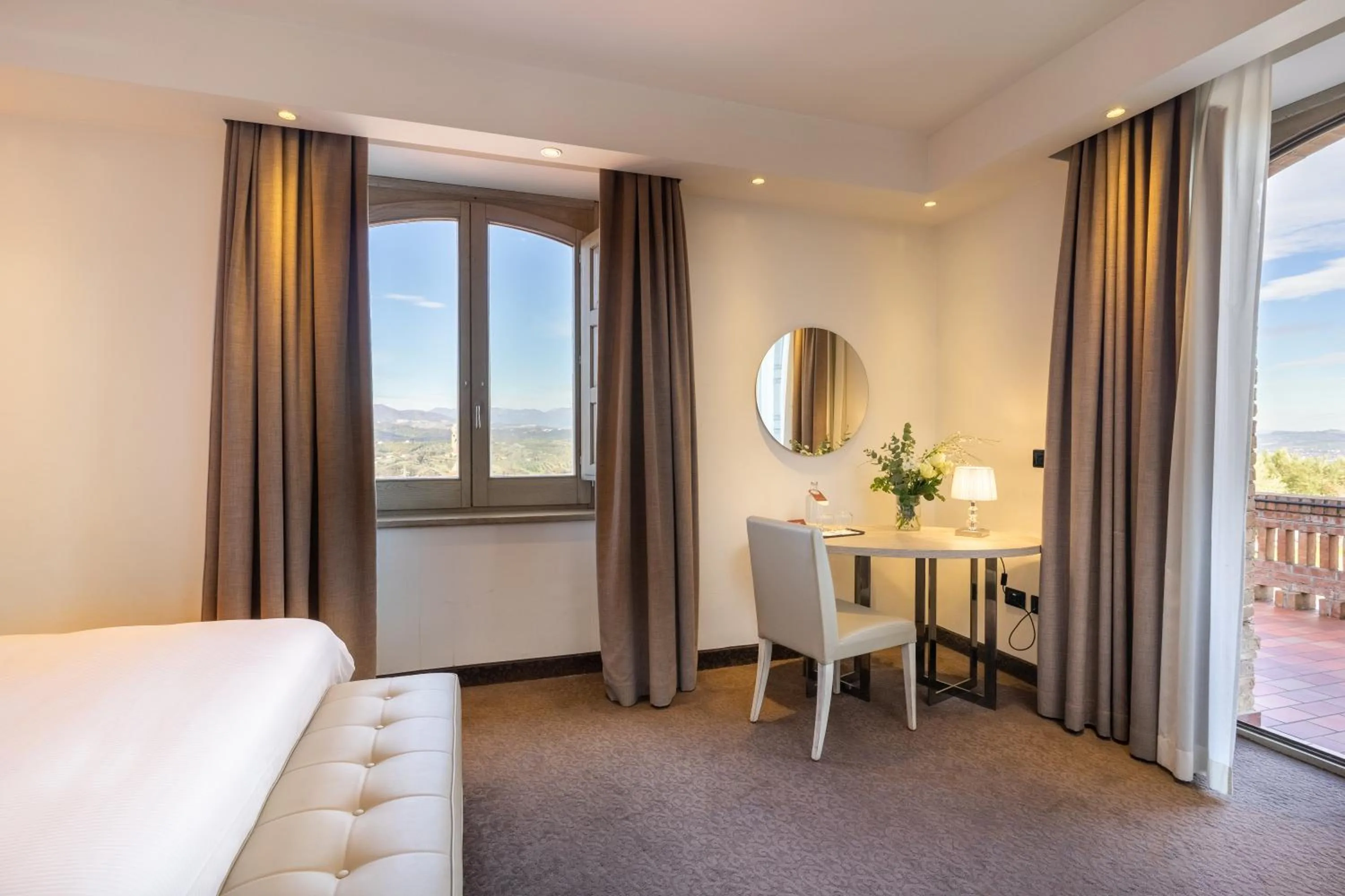 Standard Suite - single occupancy in UNA HOTELS Tenuta Contessa Farm & SPA Cosenza