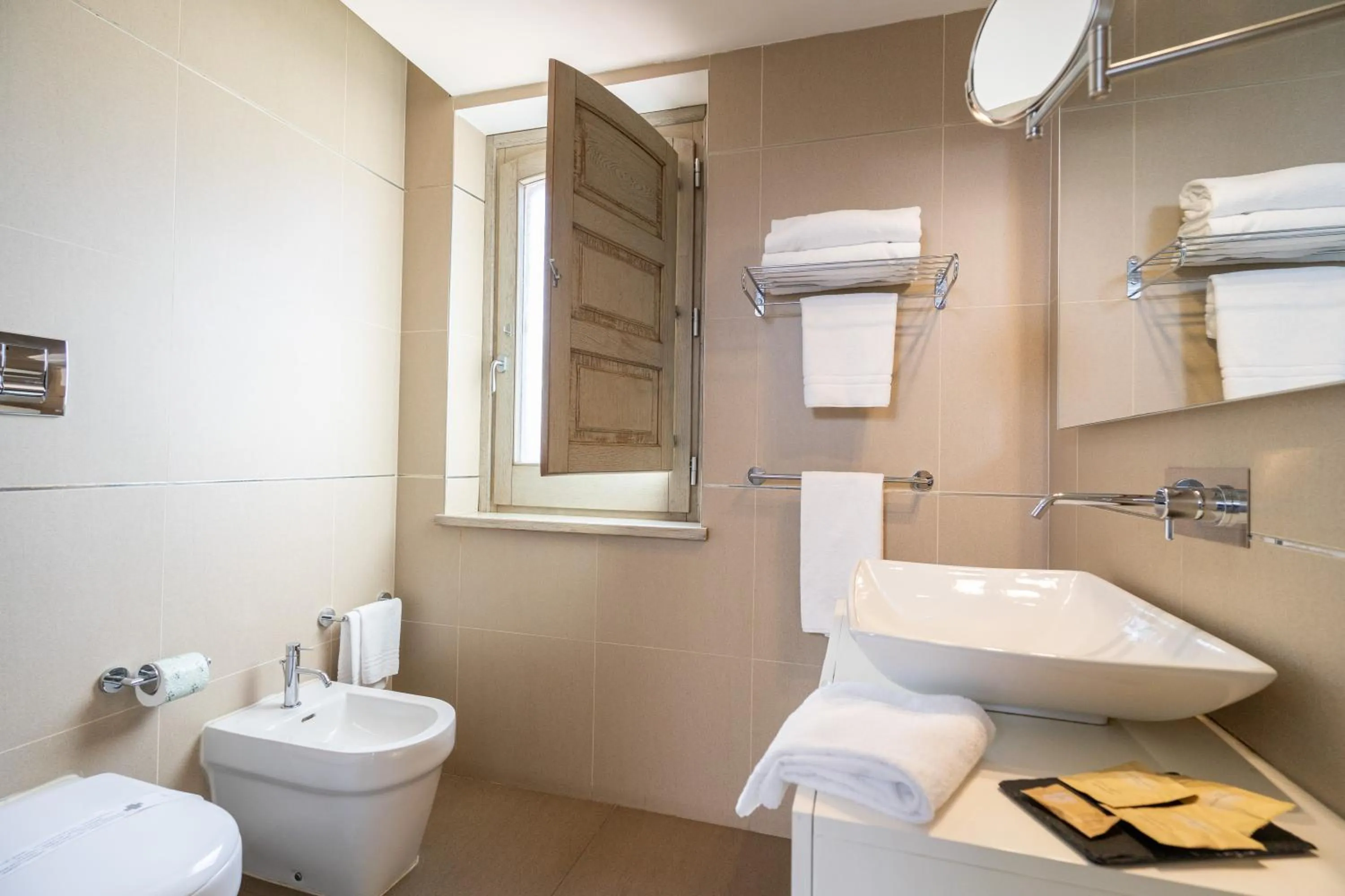 Bathroom in UNA HOTELS Tenuta Contessa Farm & SPA Cosenza