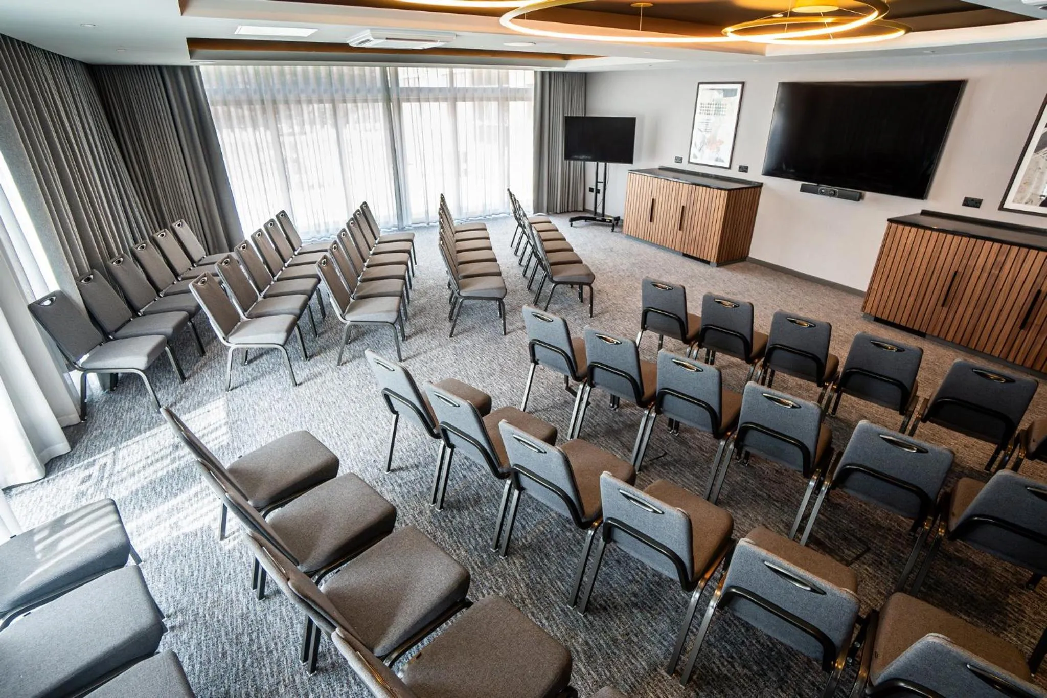 Meeting/conference room in Holiday Inn Nottingham by IHG