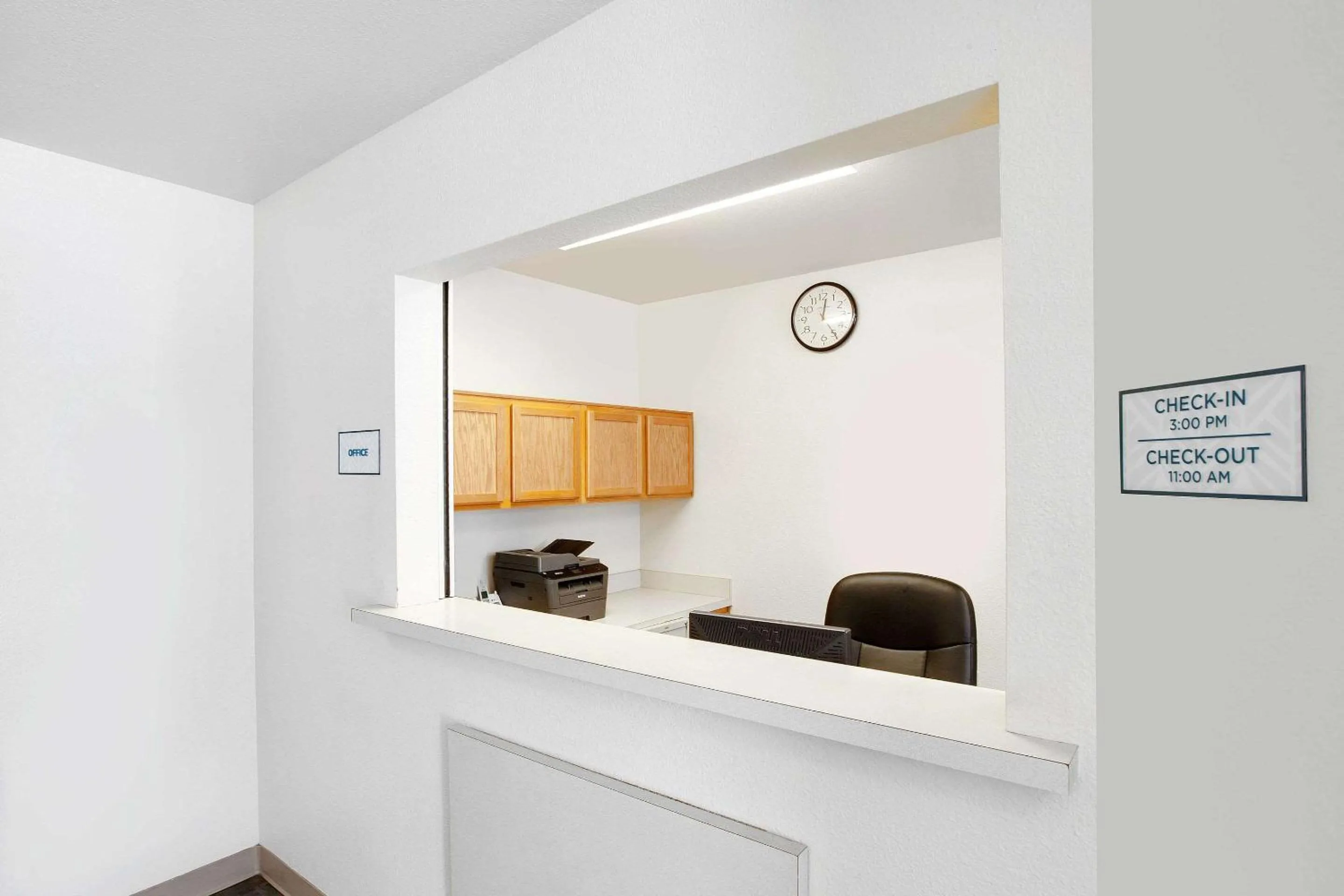 Lobby or reception in WoodSpring Suites Houston Willowbrook