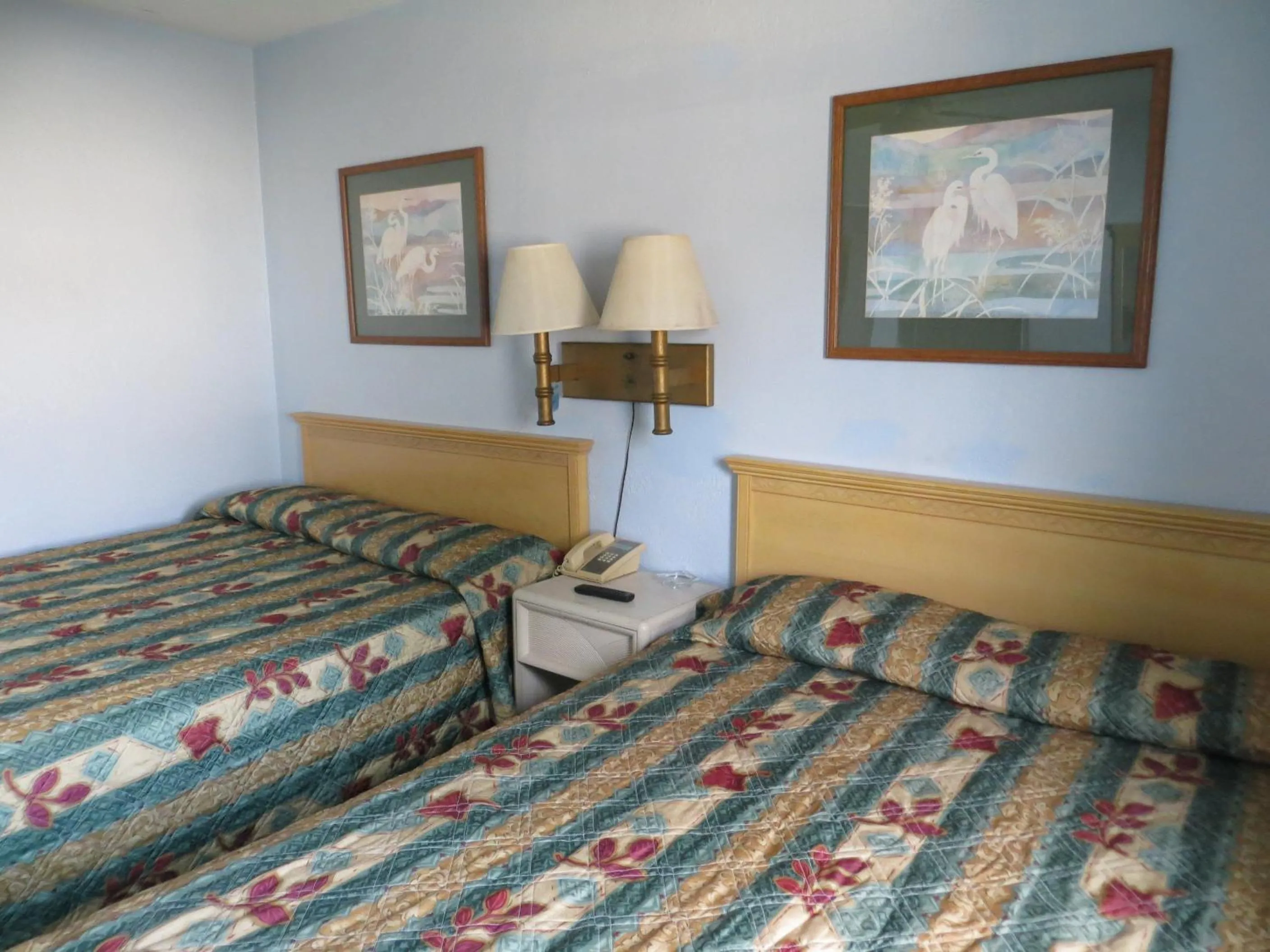 Skyway Motel