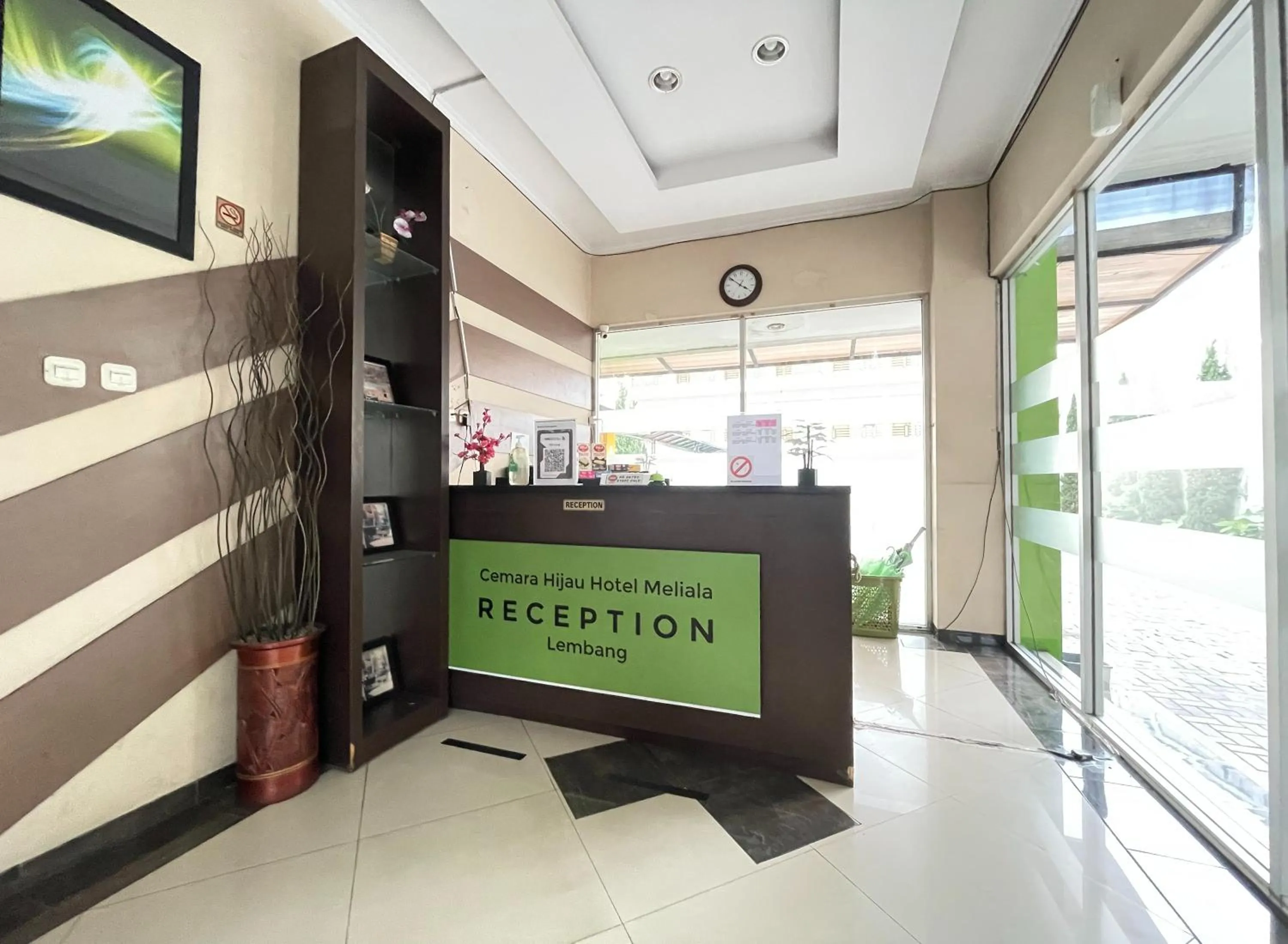Lobby or reception in Hotel Cemara Hijau