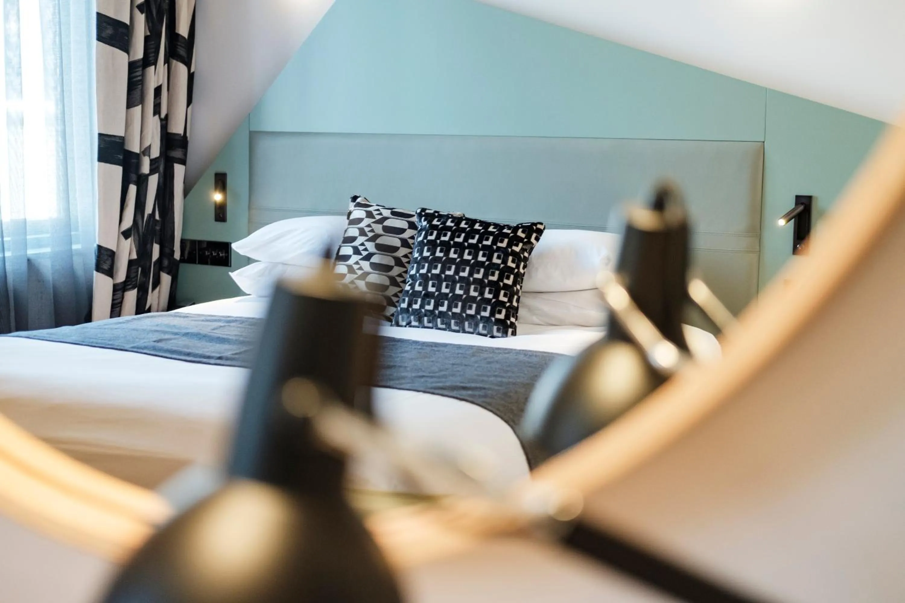 Bed in The Fox & Goose Hotel