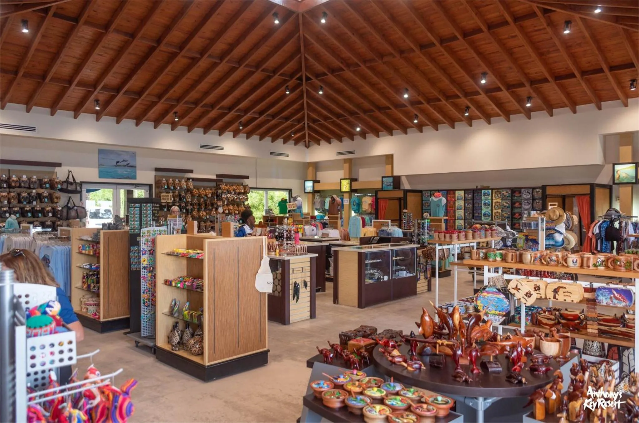 On-site shops in Anthony's Key Resort
