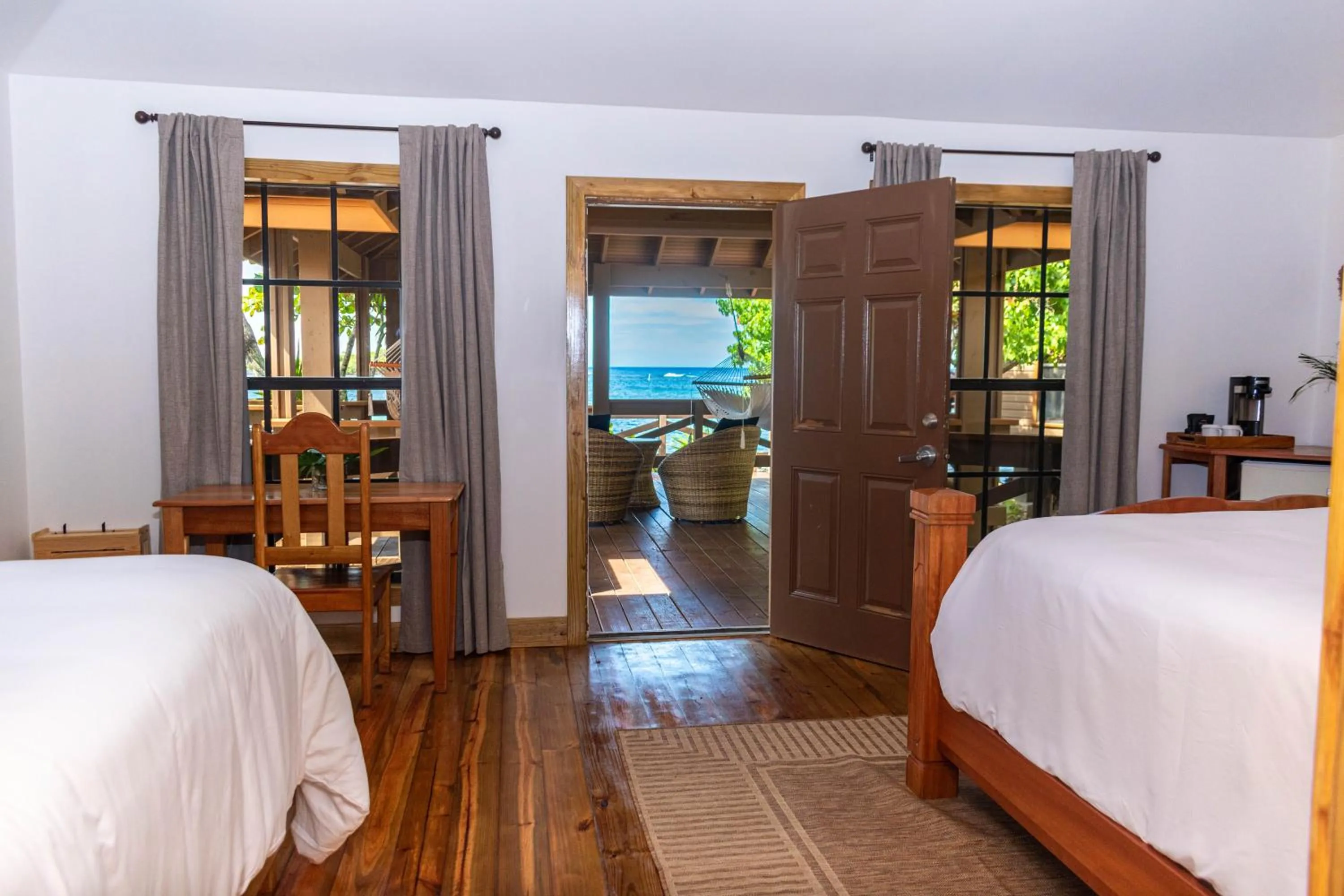 Bedroom, Bed in Anthony's Key Resort