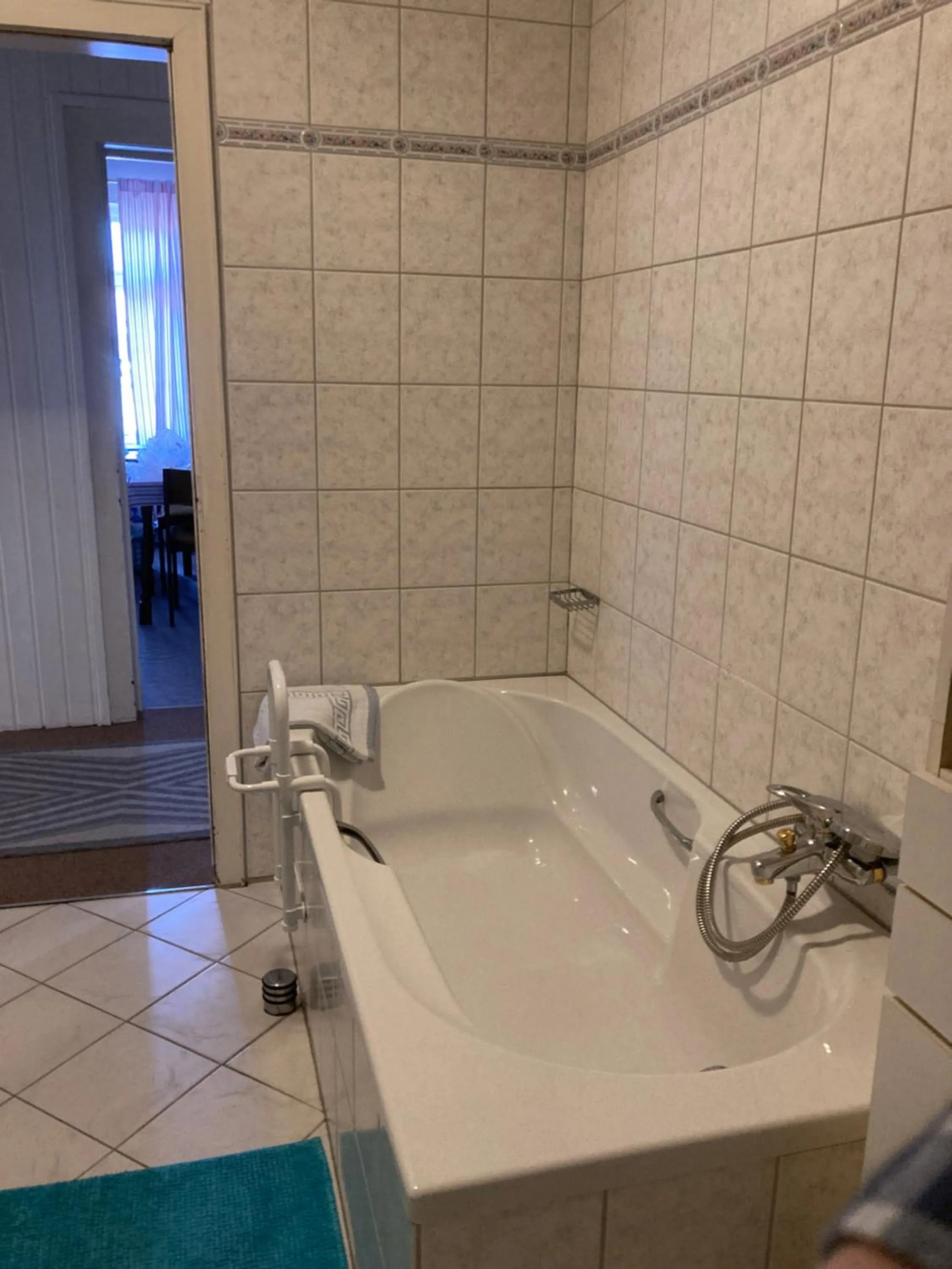 Bathroom in Hotel Deutsches Haus