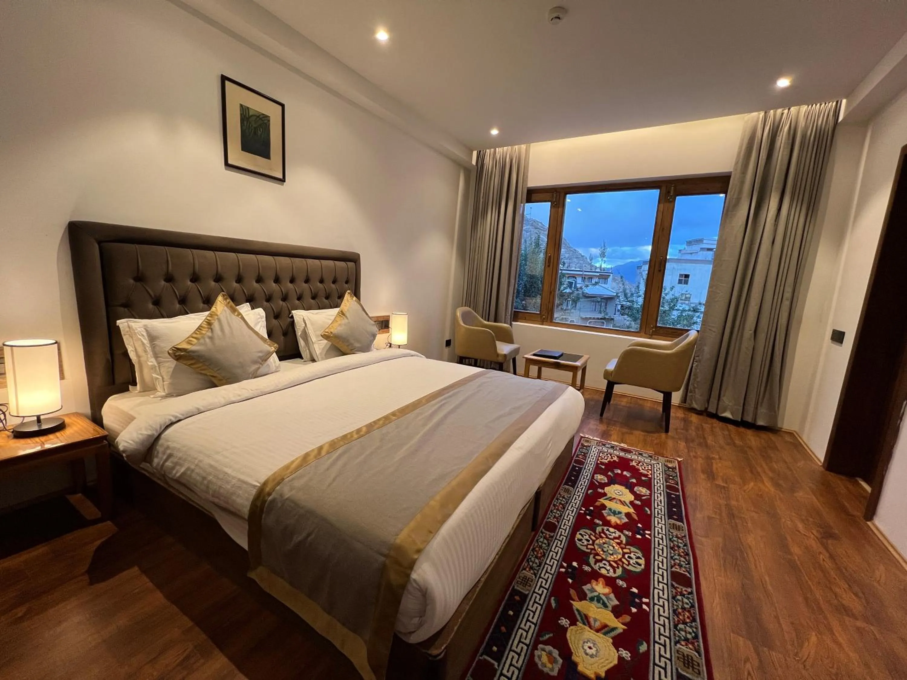 Bedroom, Bed in The Pangong
