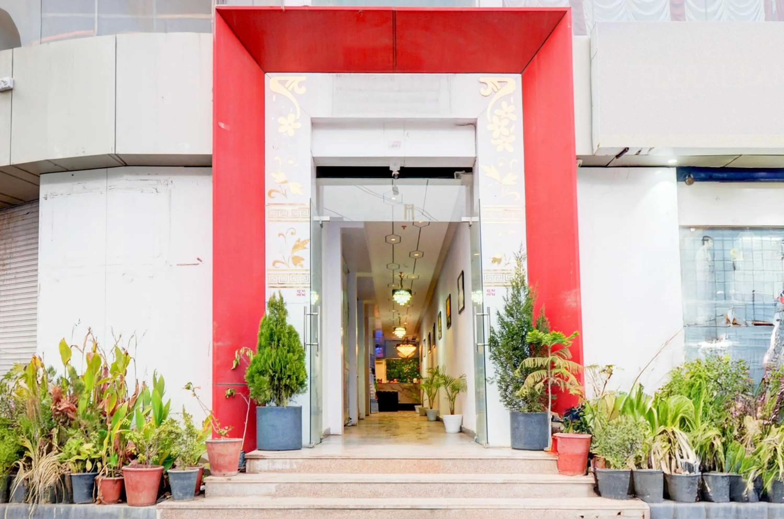 Facade/entrance in Townhouse Shobhagpura Formerly Fragrance Hotel