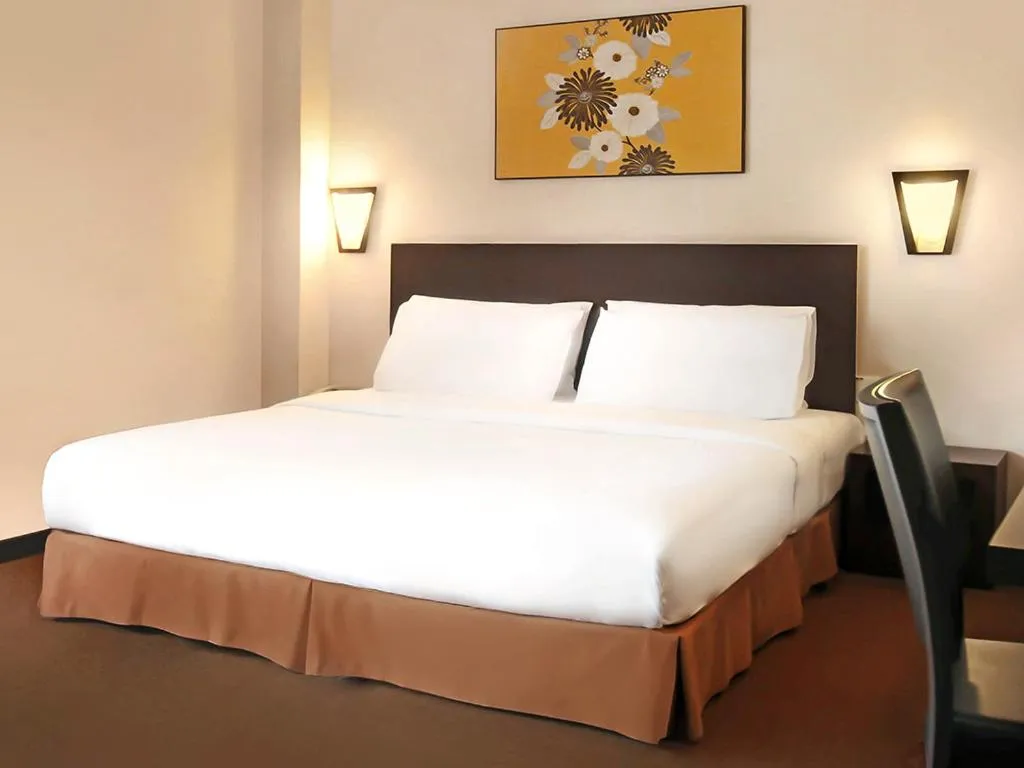 Bed in Hotel Summer View