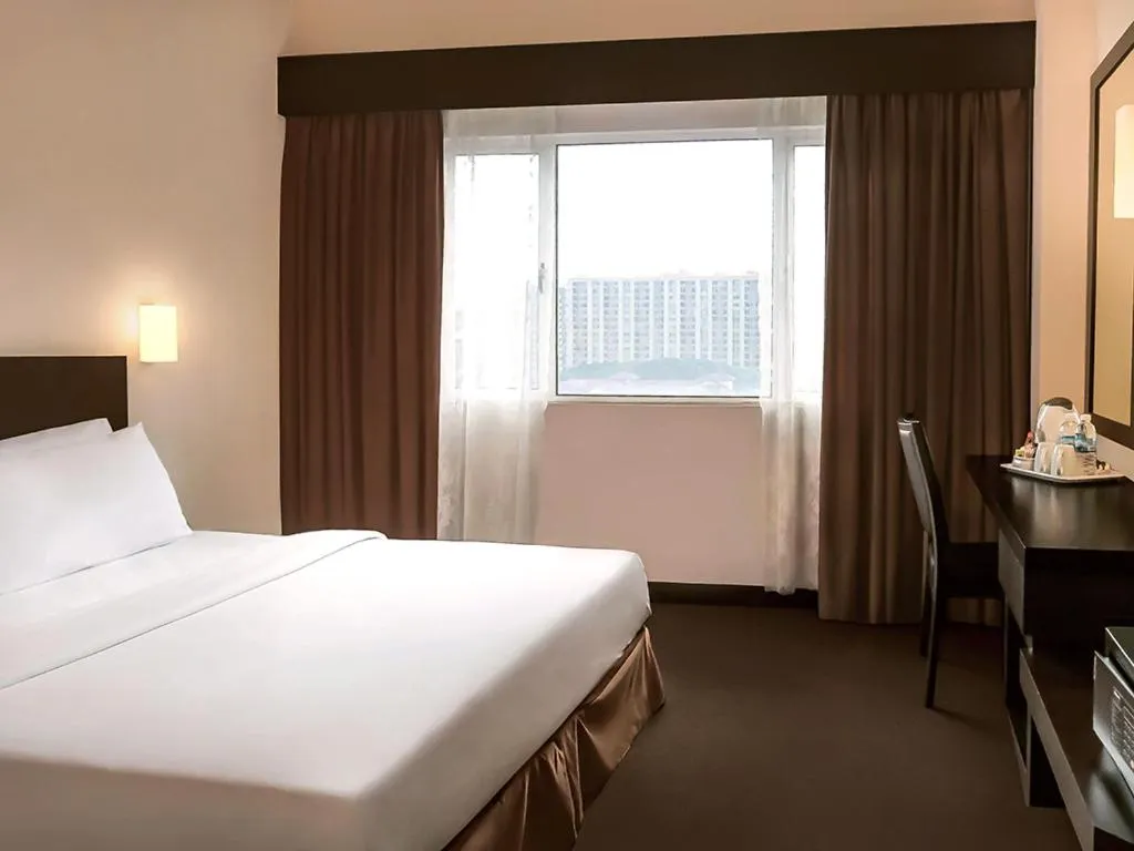 Bed in Hotel Summer View