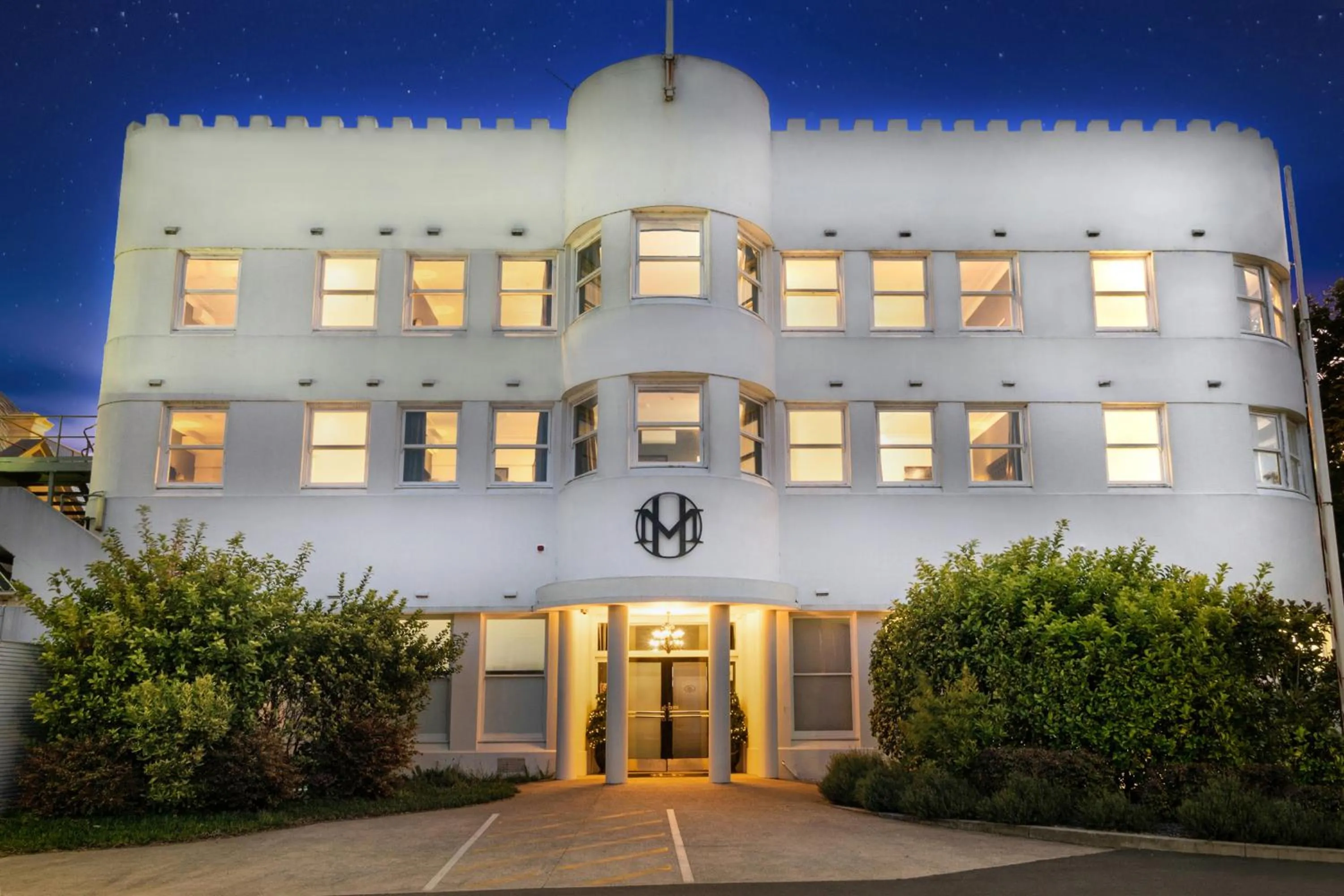 Property building in Hydro Majestic Blue Mountains