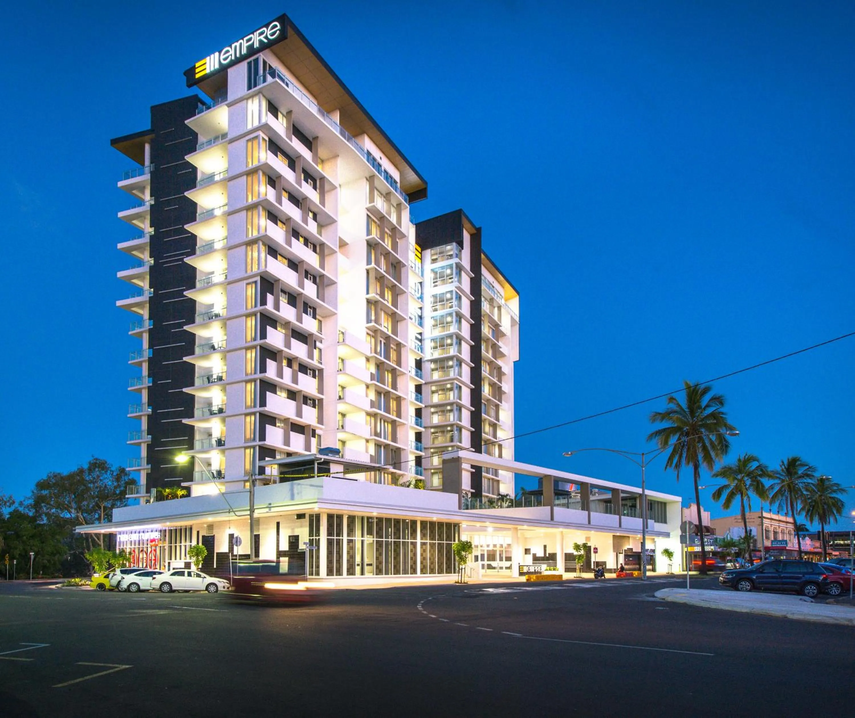 Facade/entrance in Empire Apartment Hotel Rockhampton