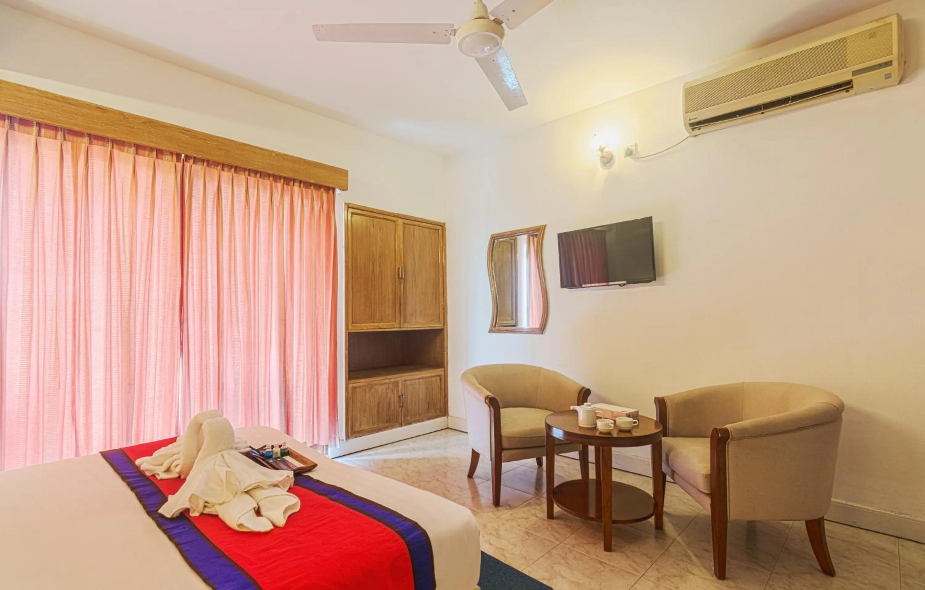 Bedroom in Hotel Sea Crown