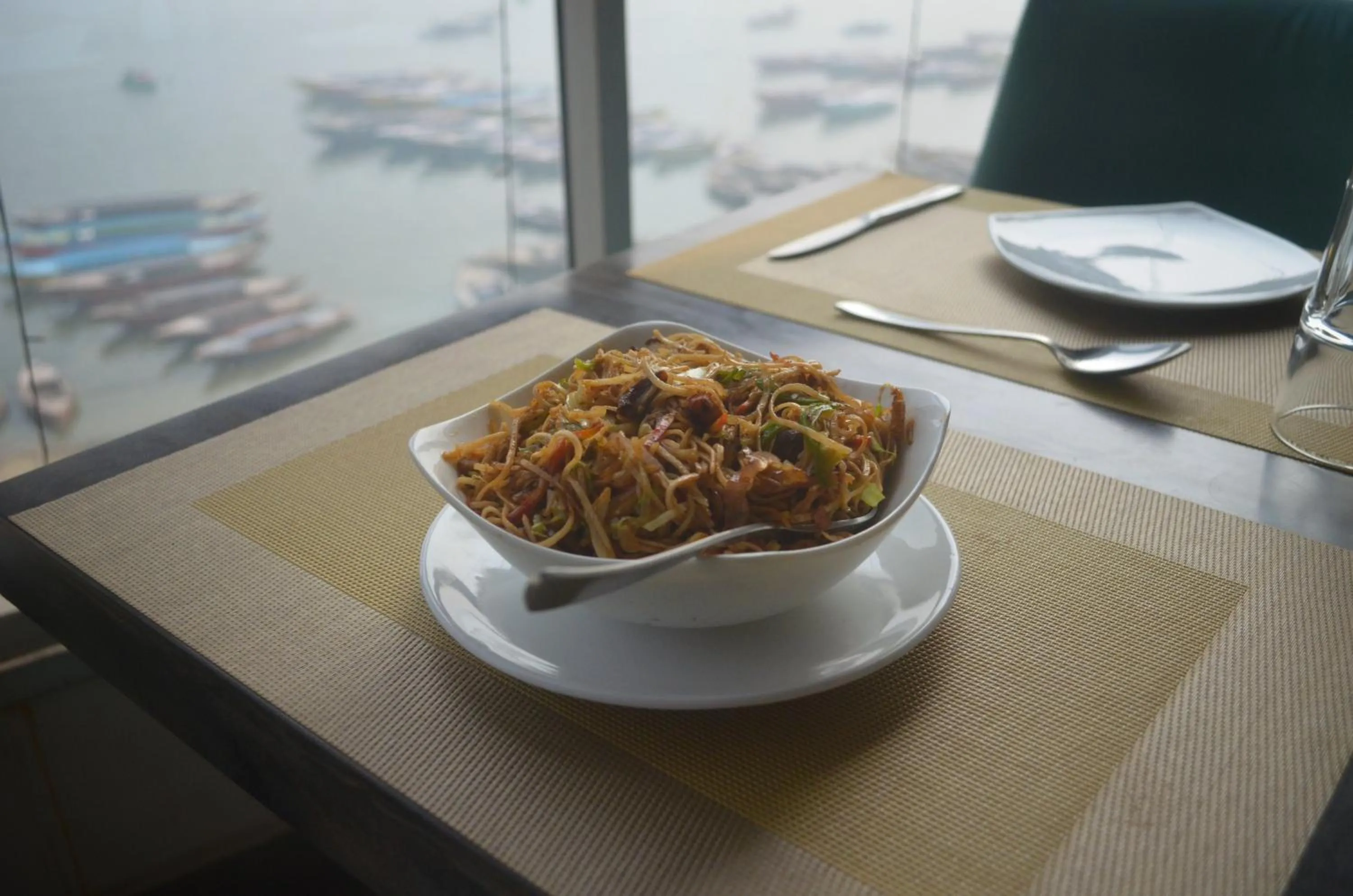 Breakfast in A Palace on River ( Rashmi Guest House )