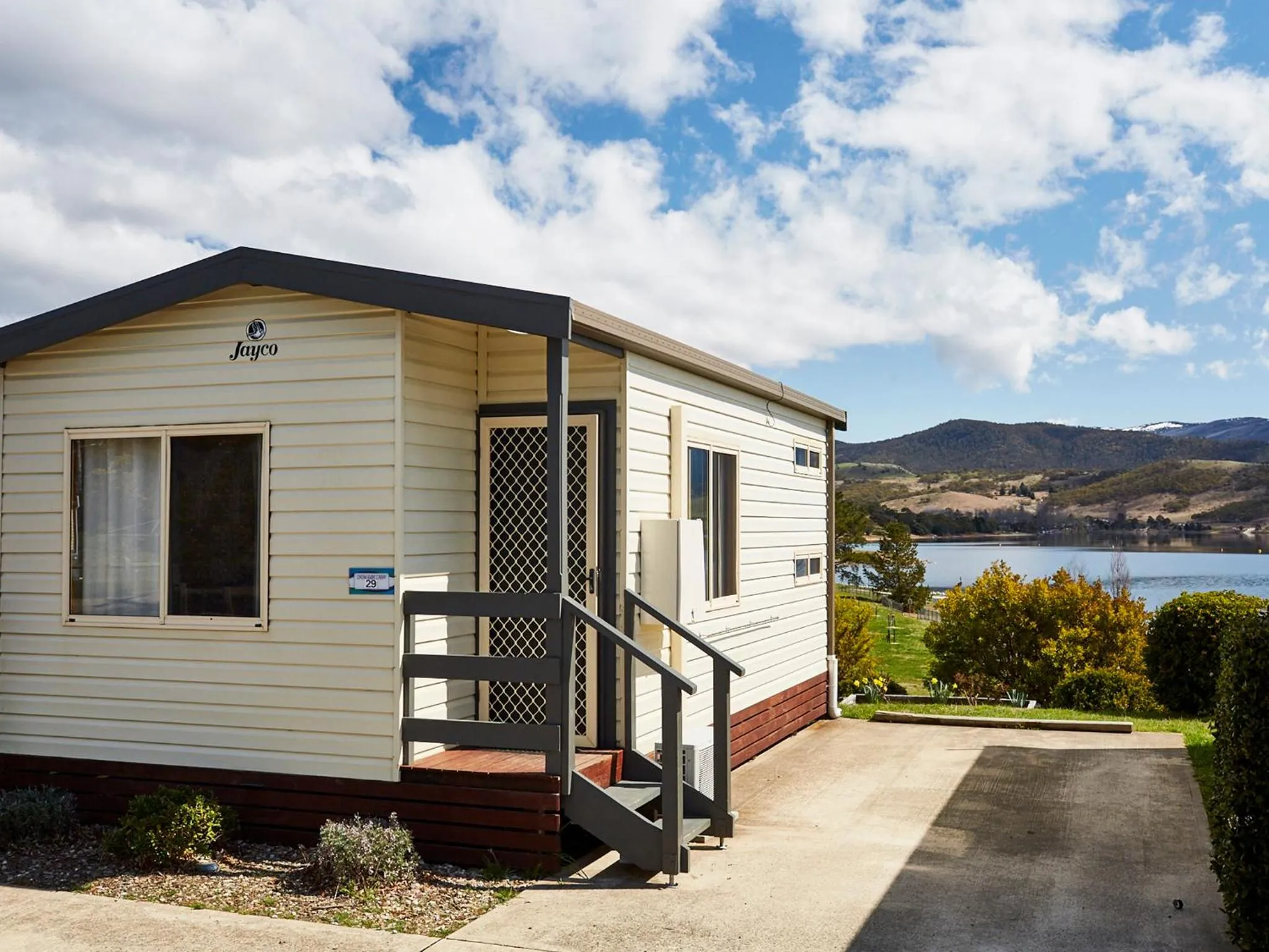 Facade/entrance in NRMA Jindabyne Holiday Park