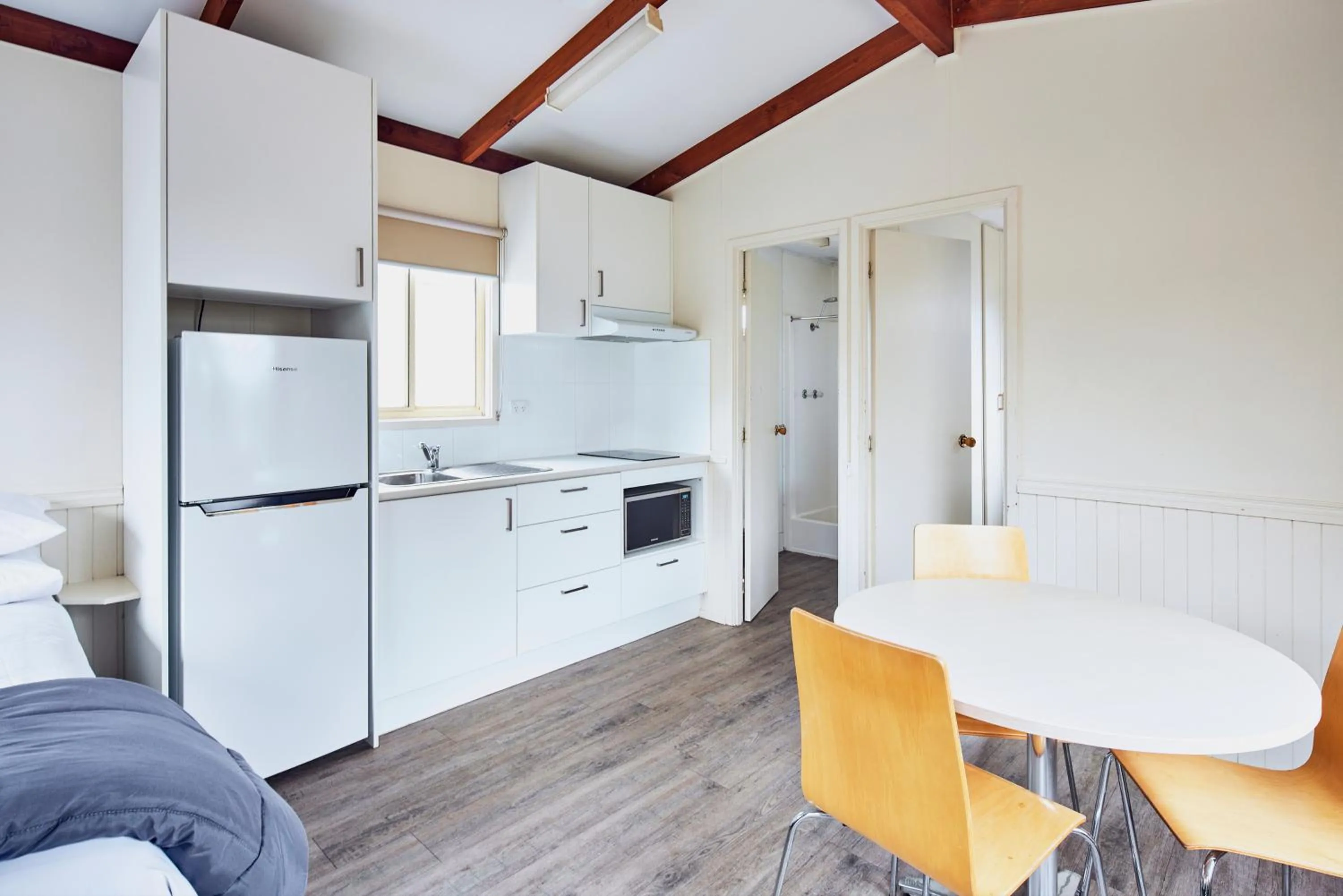 Kitchen or kitchenette in NRMA Jindabyne Holiday Park